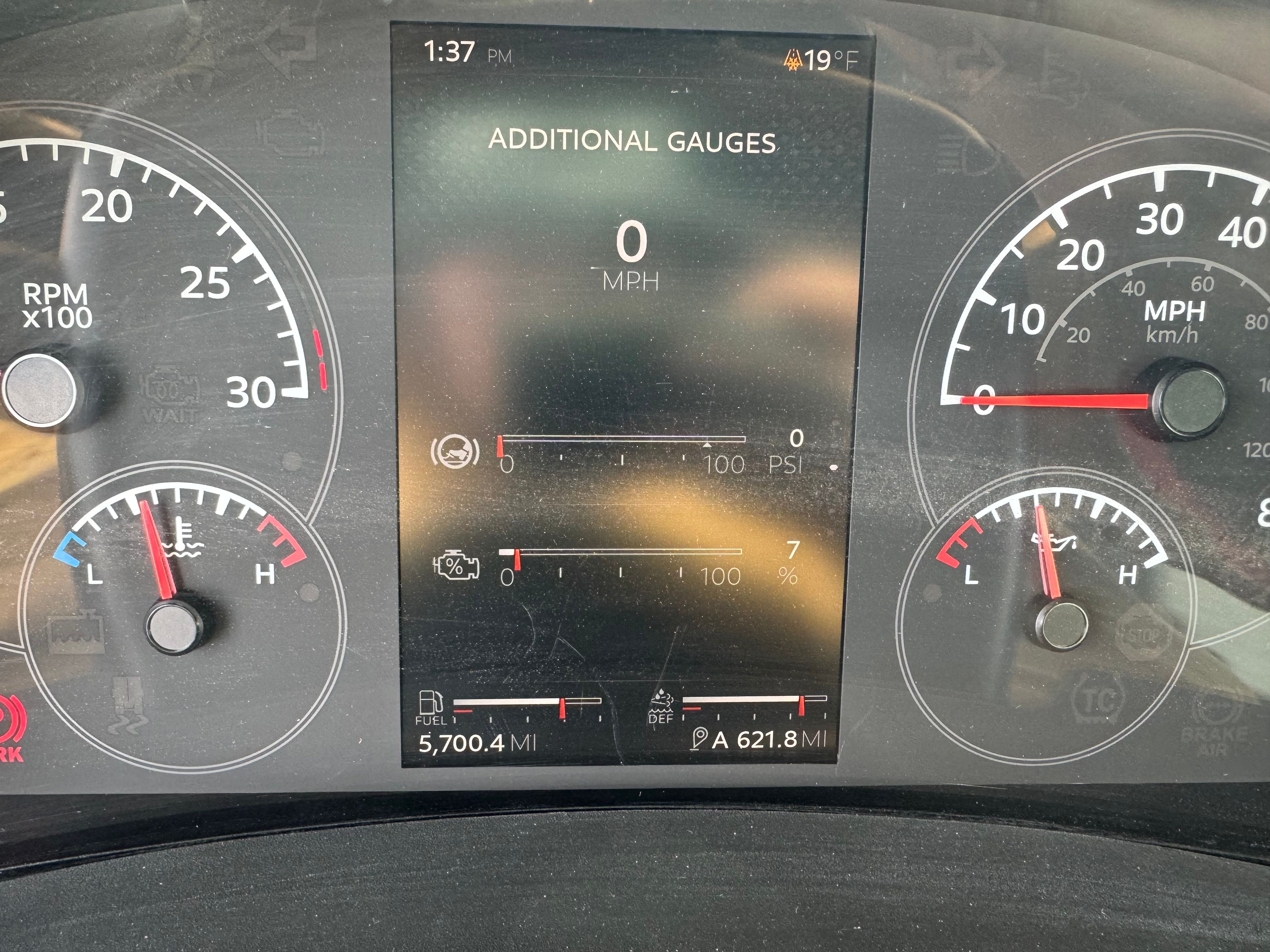 2025 PETERBILT 548 WATER Photo 5 Thumbnail