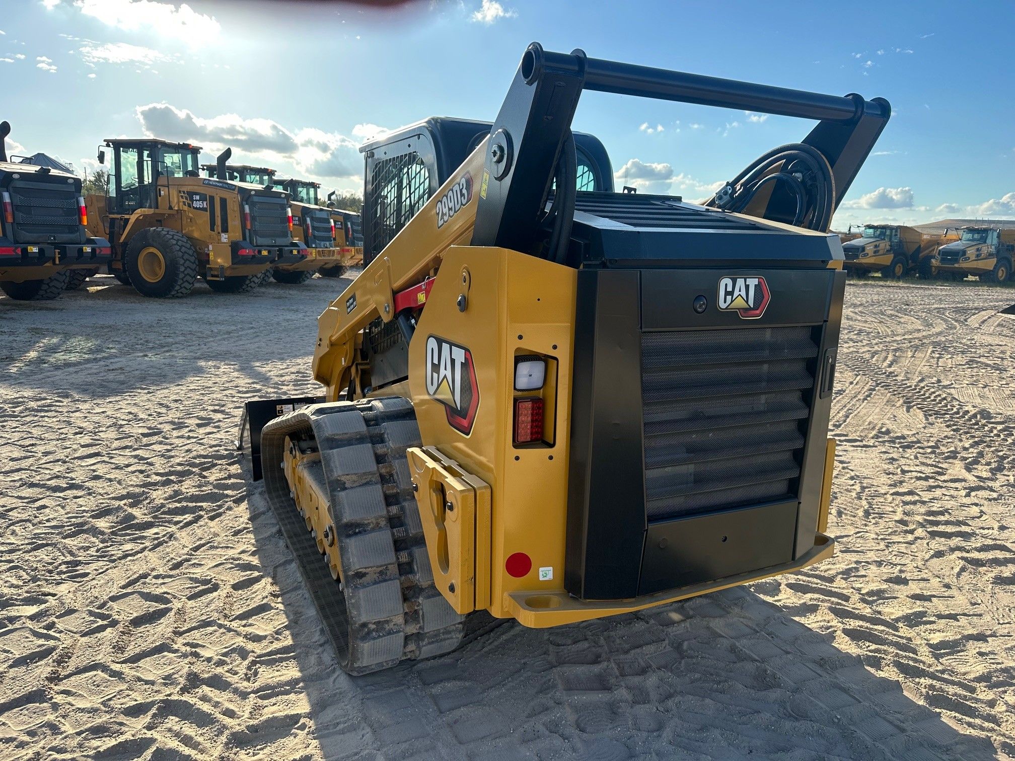 2024 CAT 299D3 Photo 3 Thumbnail