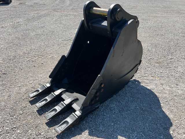 42" BUCKET FOR SY500H Photo 1