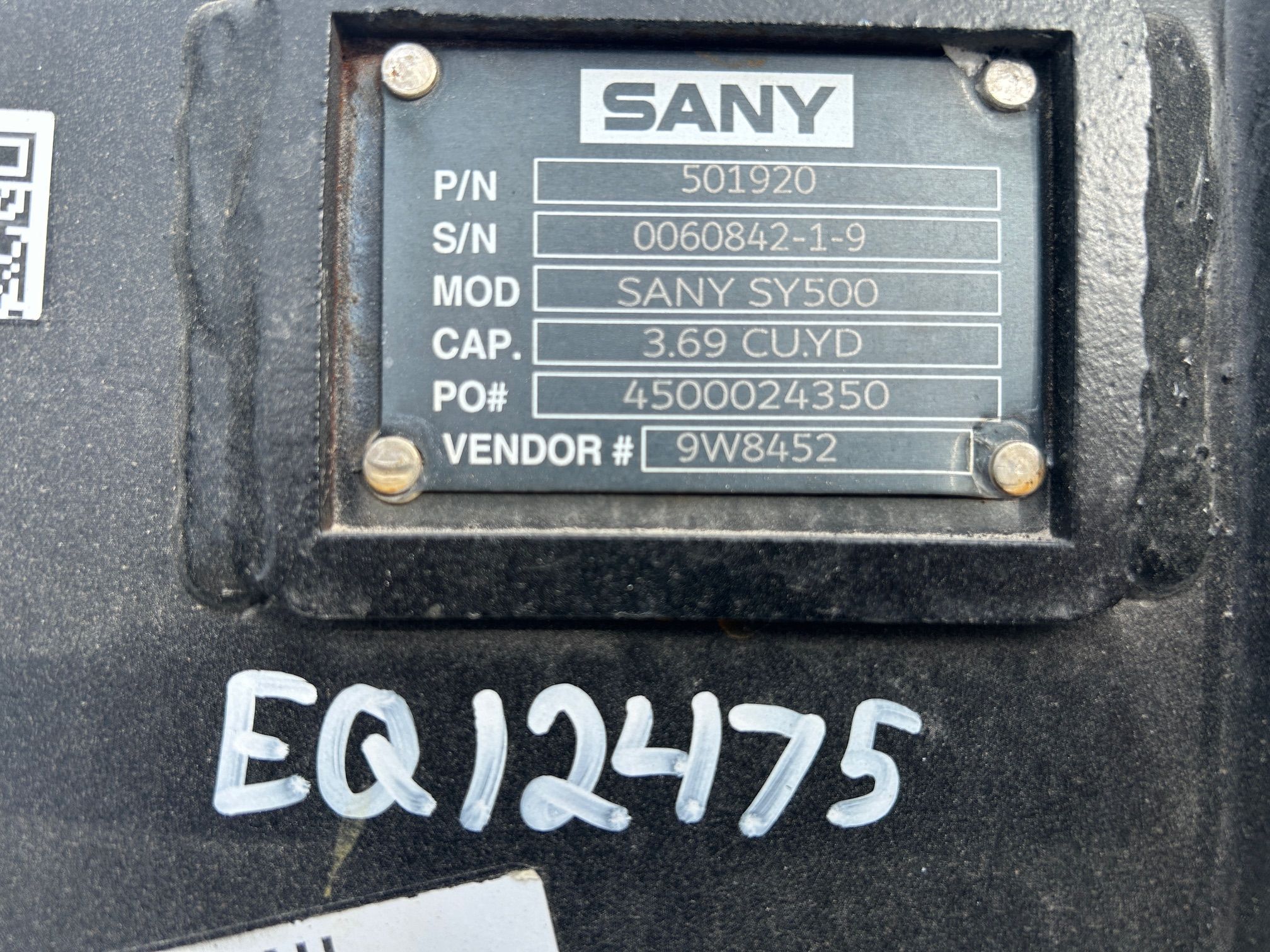 72" BUCKET FOR SY500H Photo 4 Thumbnail