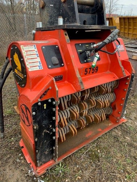 1.5 YD PADDING BUCKET FOR SY215C/SY225C Photo 4 Thumbnail