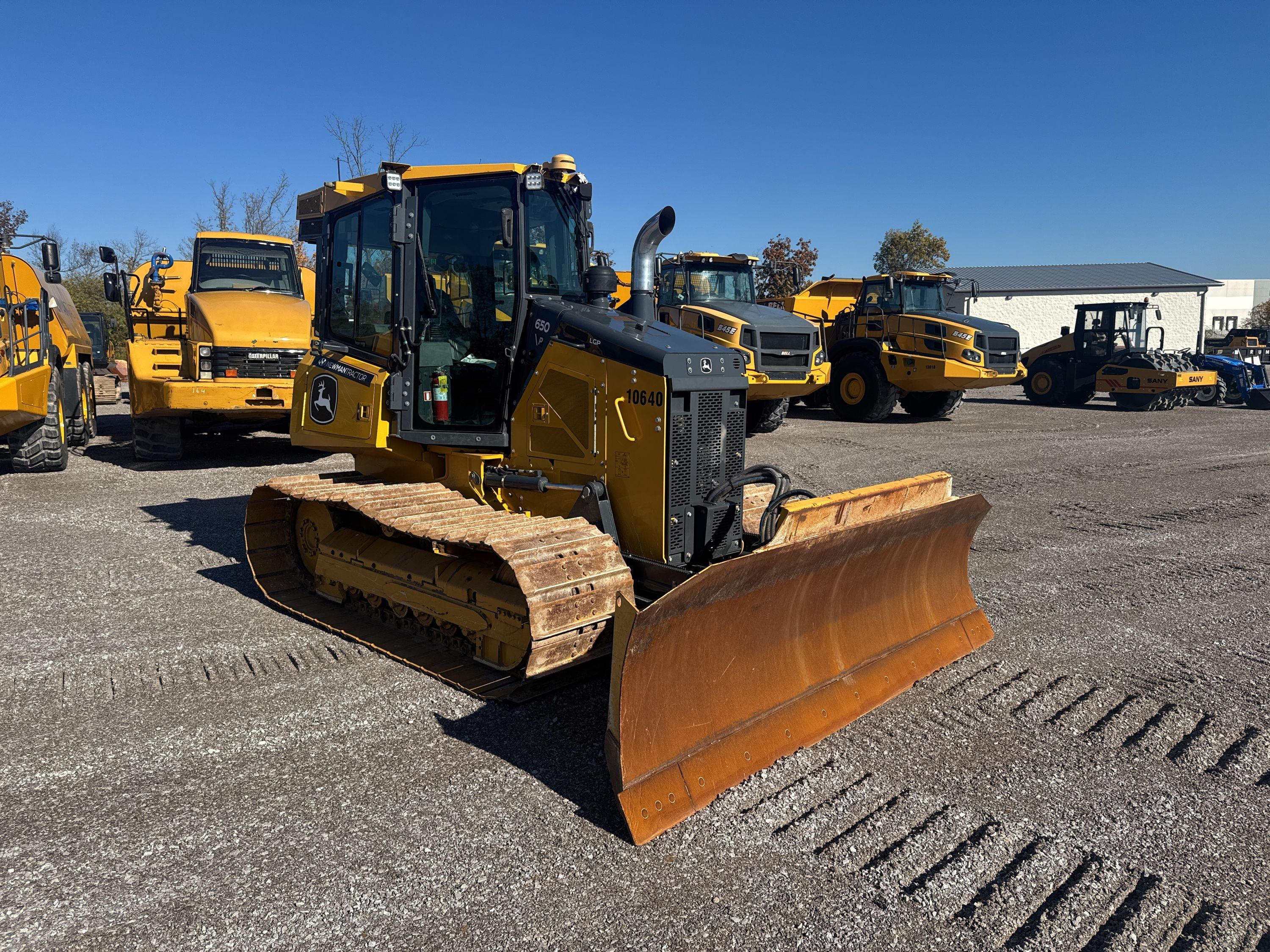 2023 JOHN DEERE 650 P-TIER Photo 7 Thumbnail