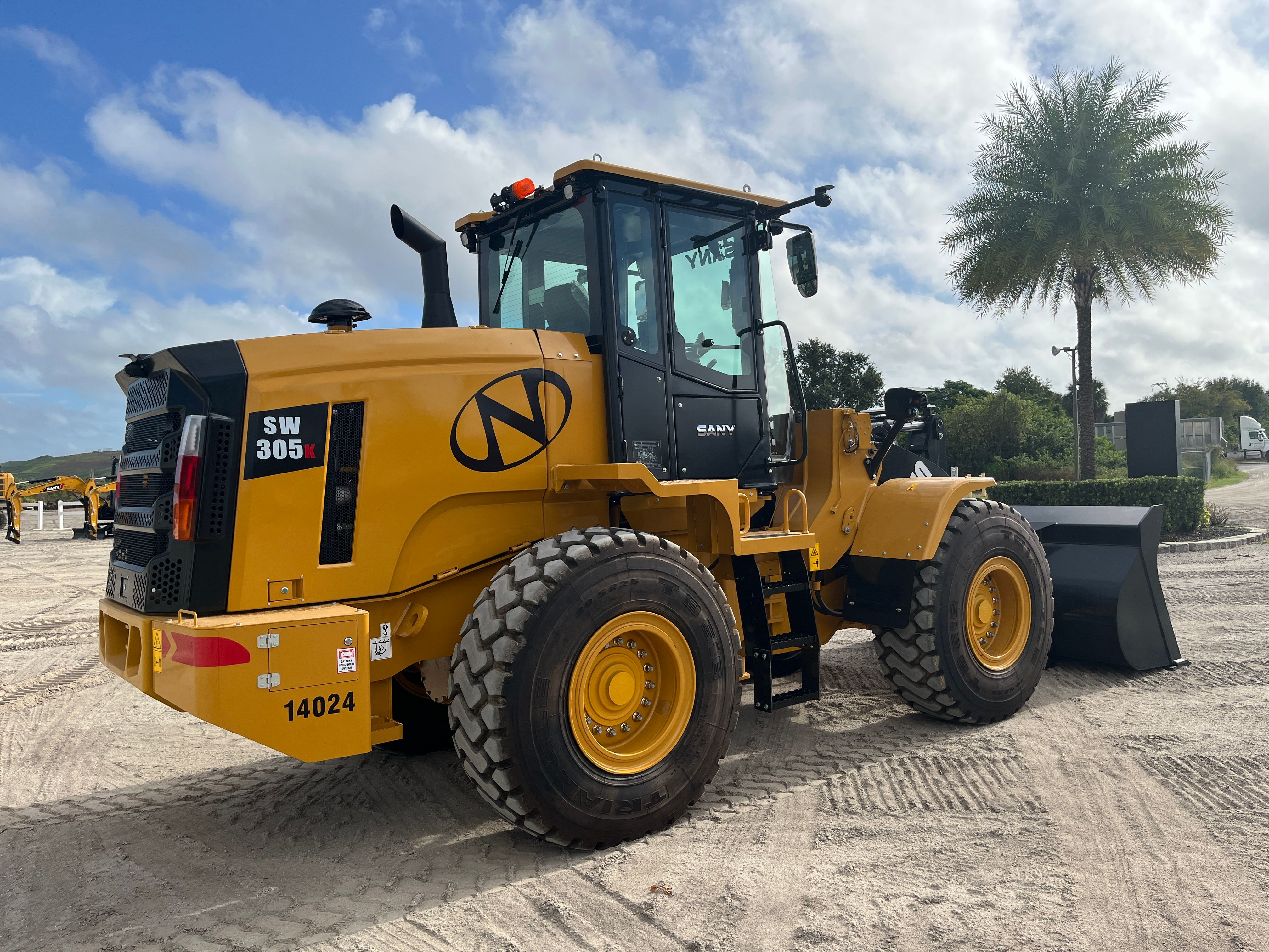 2025 SANY SW305K Photo 4 Thumbnail