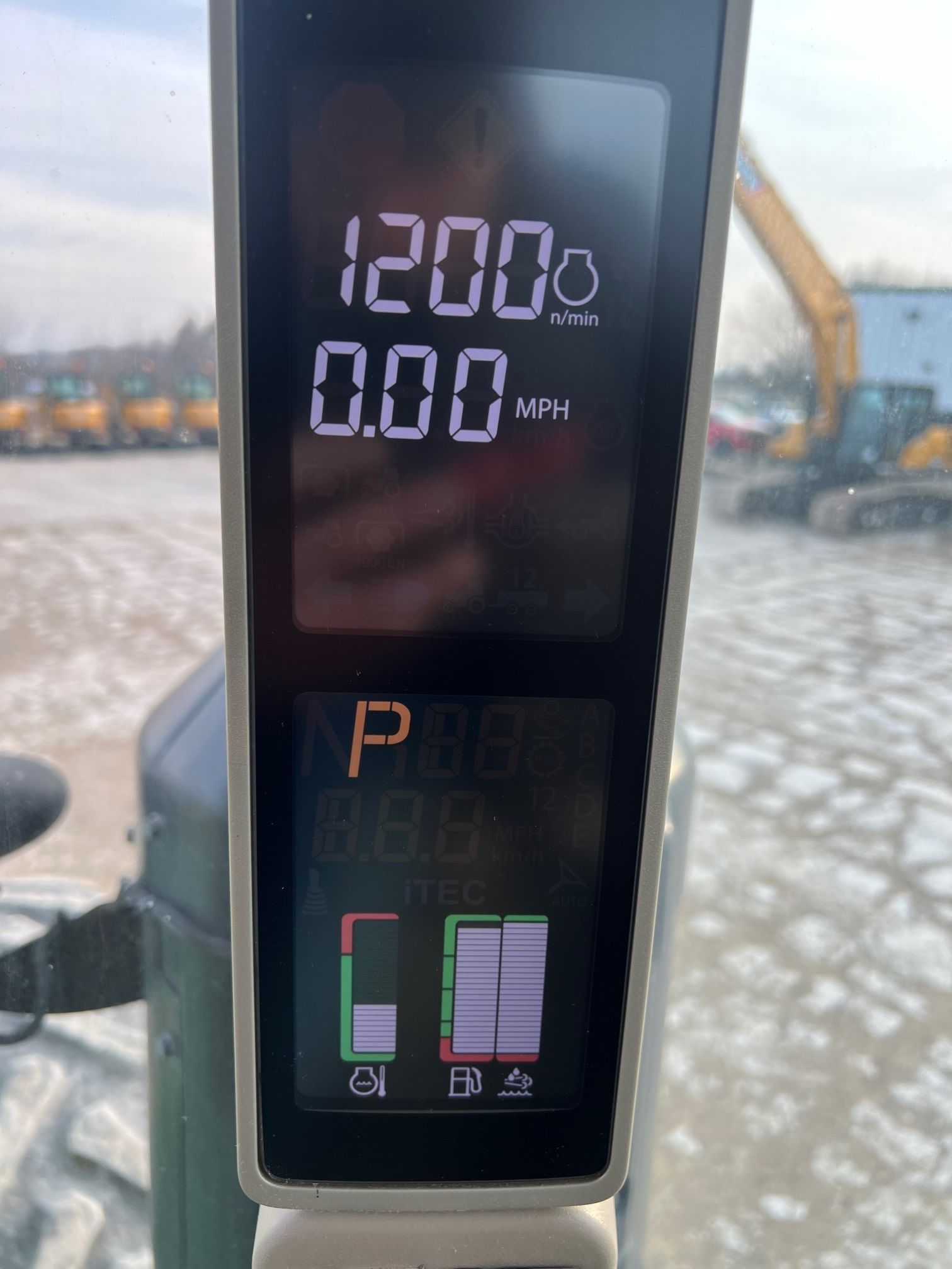 2015 JOHN DEERE 8270R Photo 12 Thumbnail