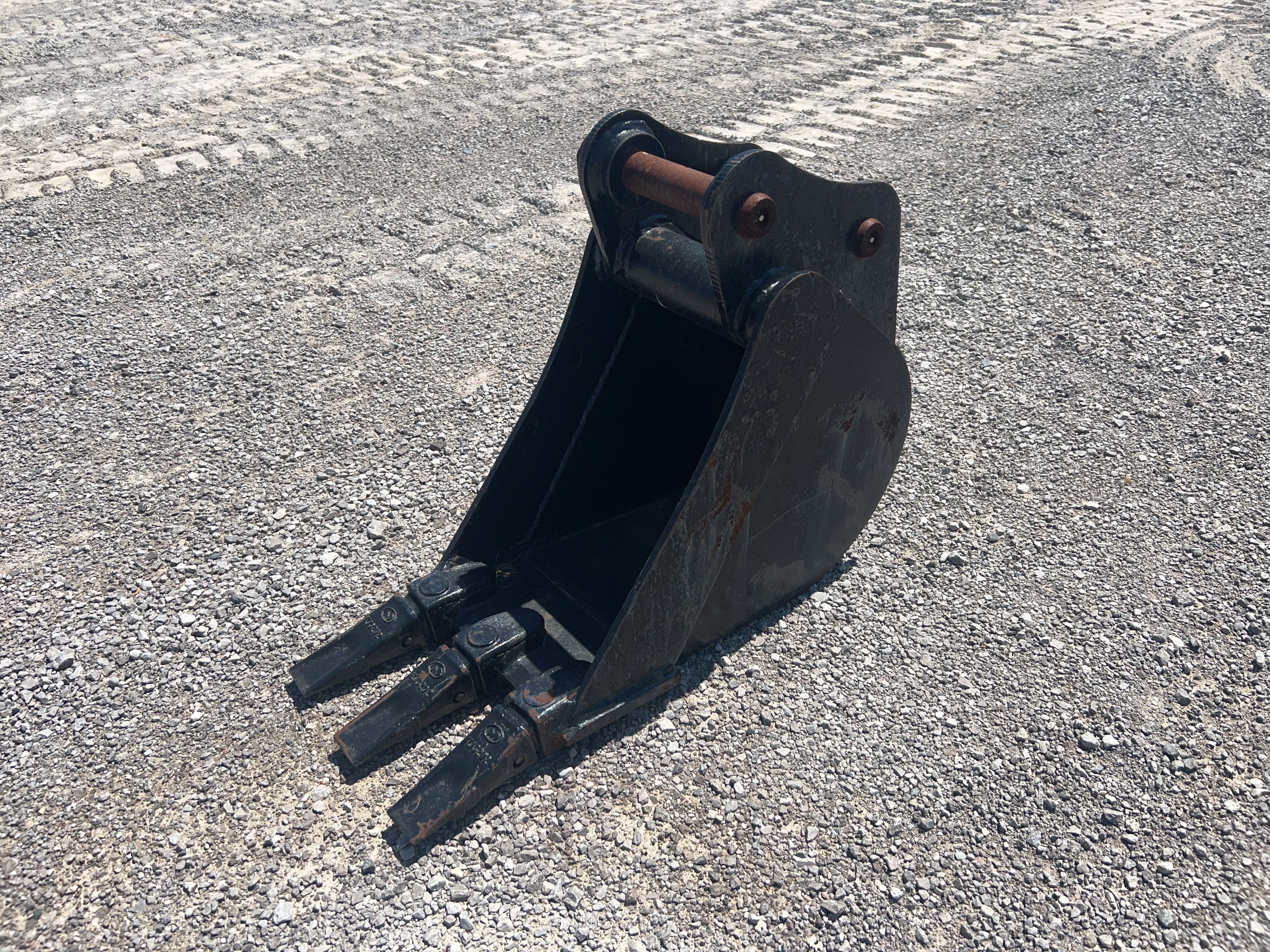 Equipment Photo - EQ7746