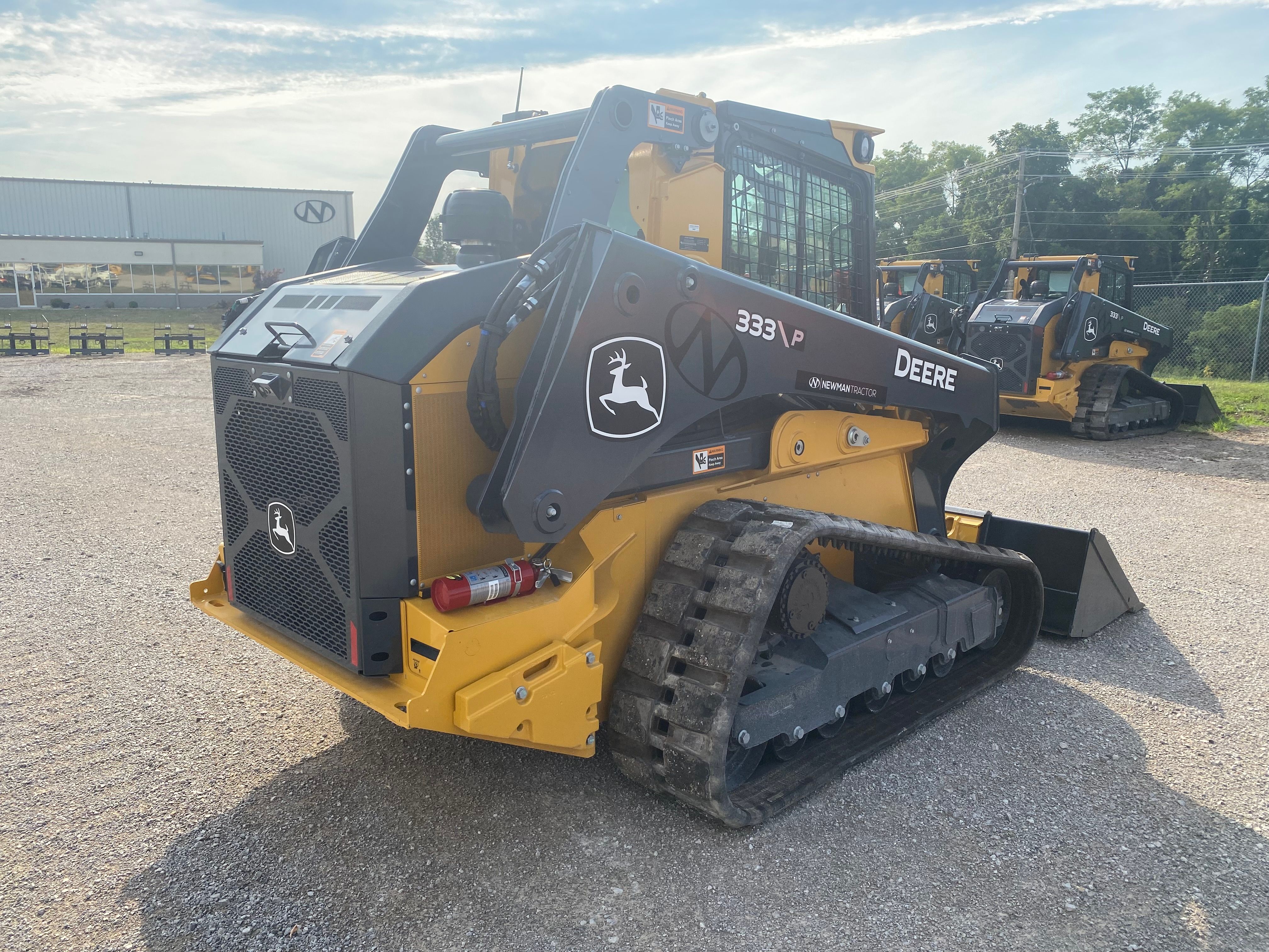 2024 JOHN DEERE 333P Photo 4 Thumbnail