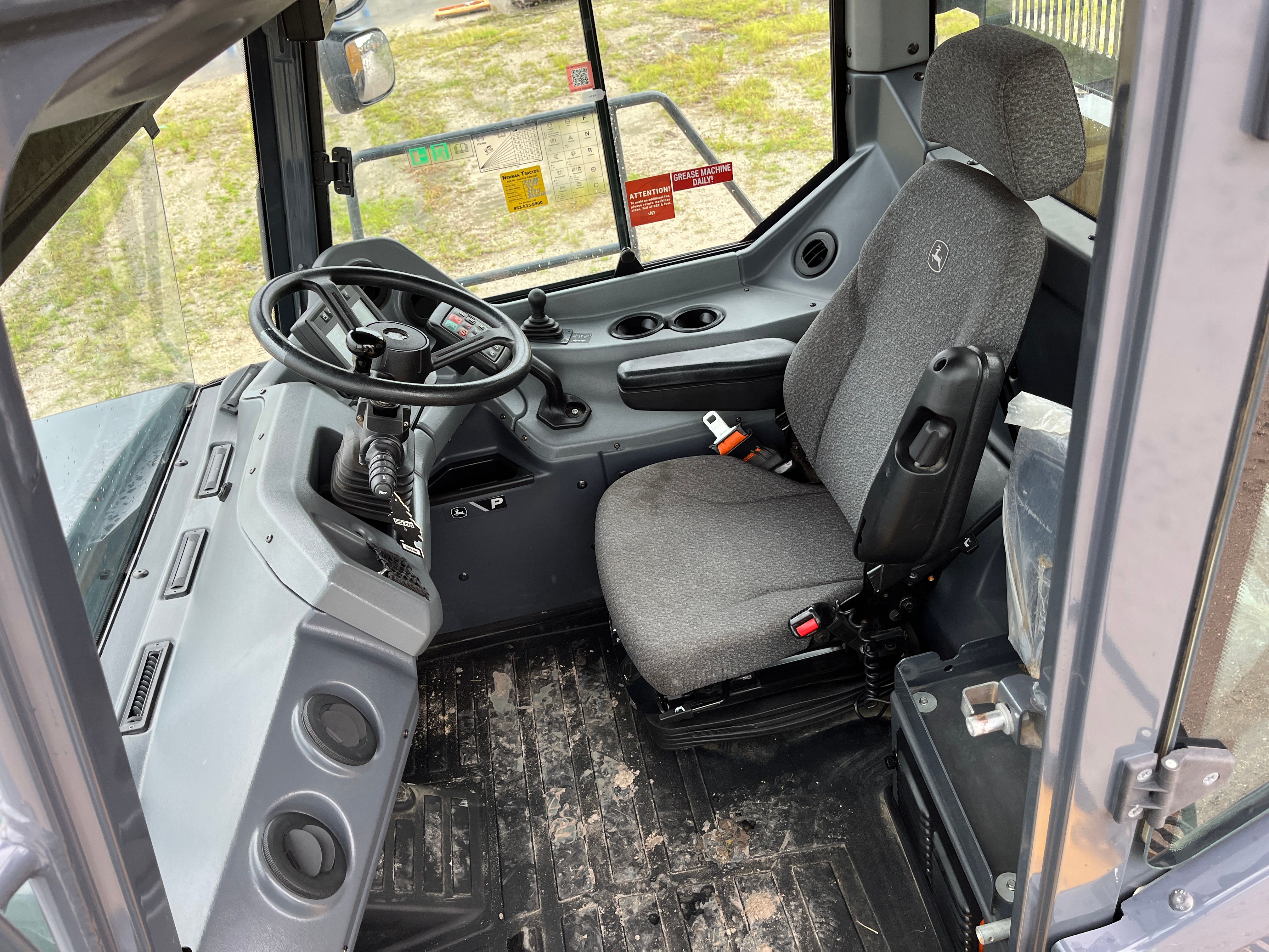 2023 JOHN DEERE 460P Photo 7 Thumbnail