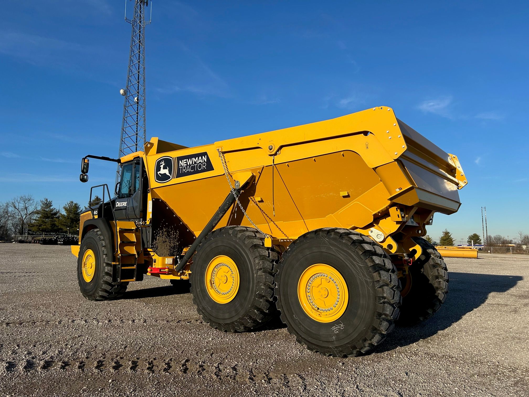 2023 JOHN DEERE 460P Photo 3 Thumbnail