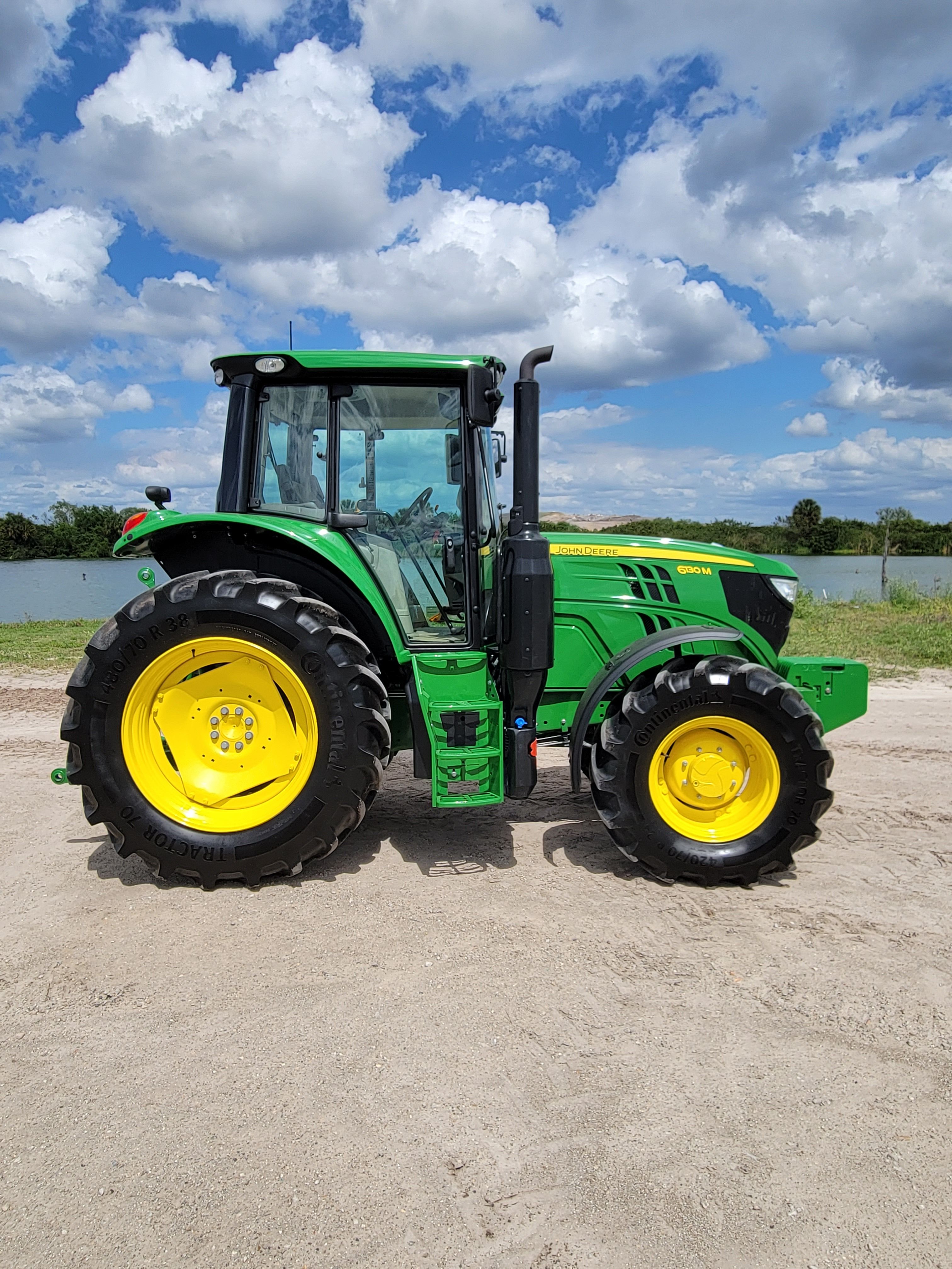 2021 JOHN DEERE 6130M Photo 6 Thumbnail