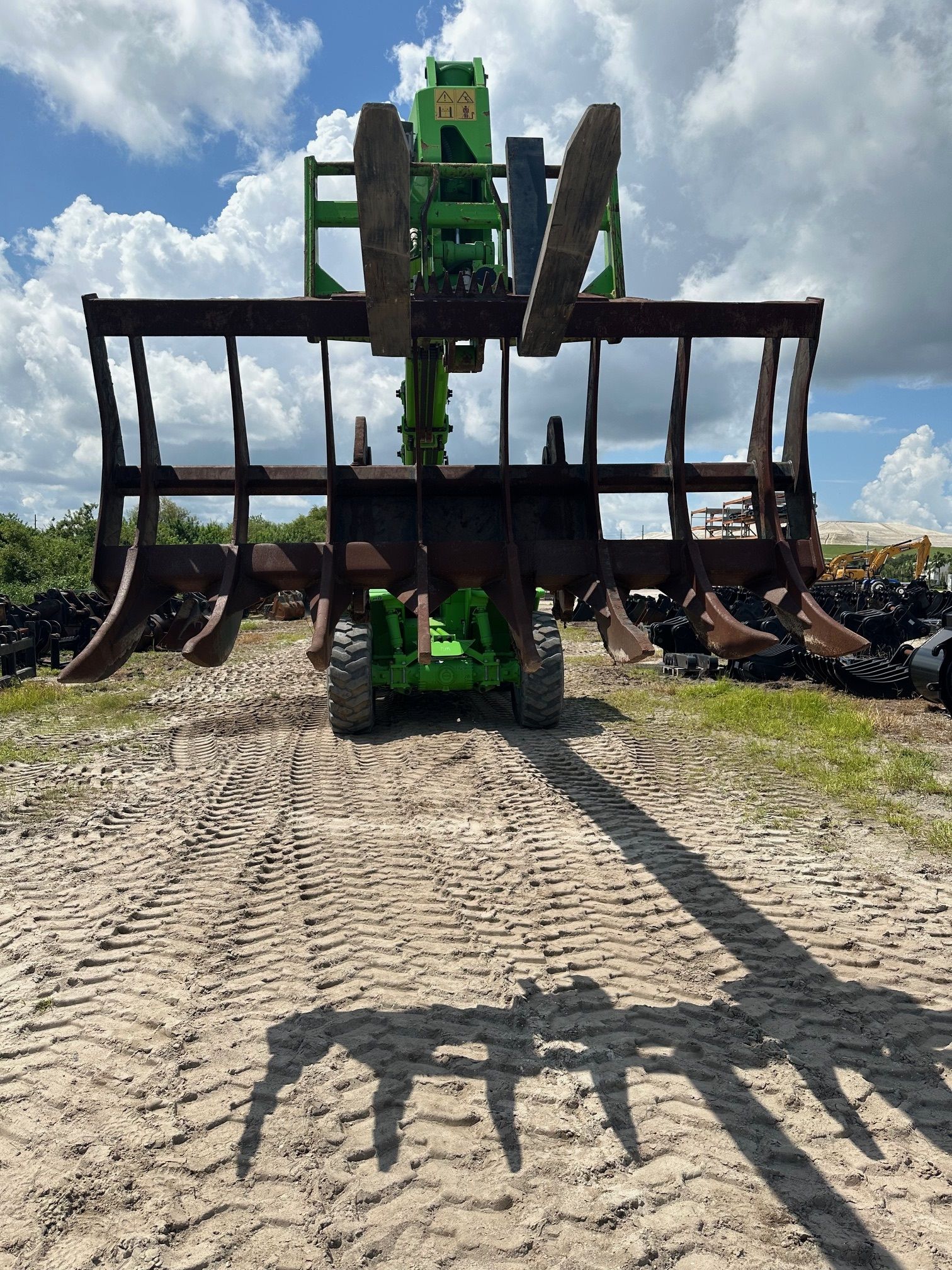 ROOT RAKE FOR CAT 930G/H OR IT28G/H Photo 2 Thumbnail