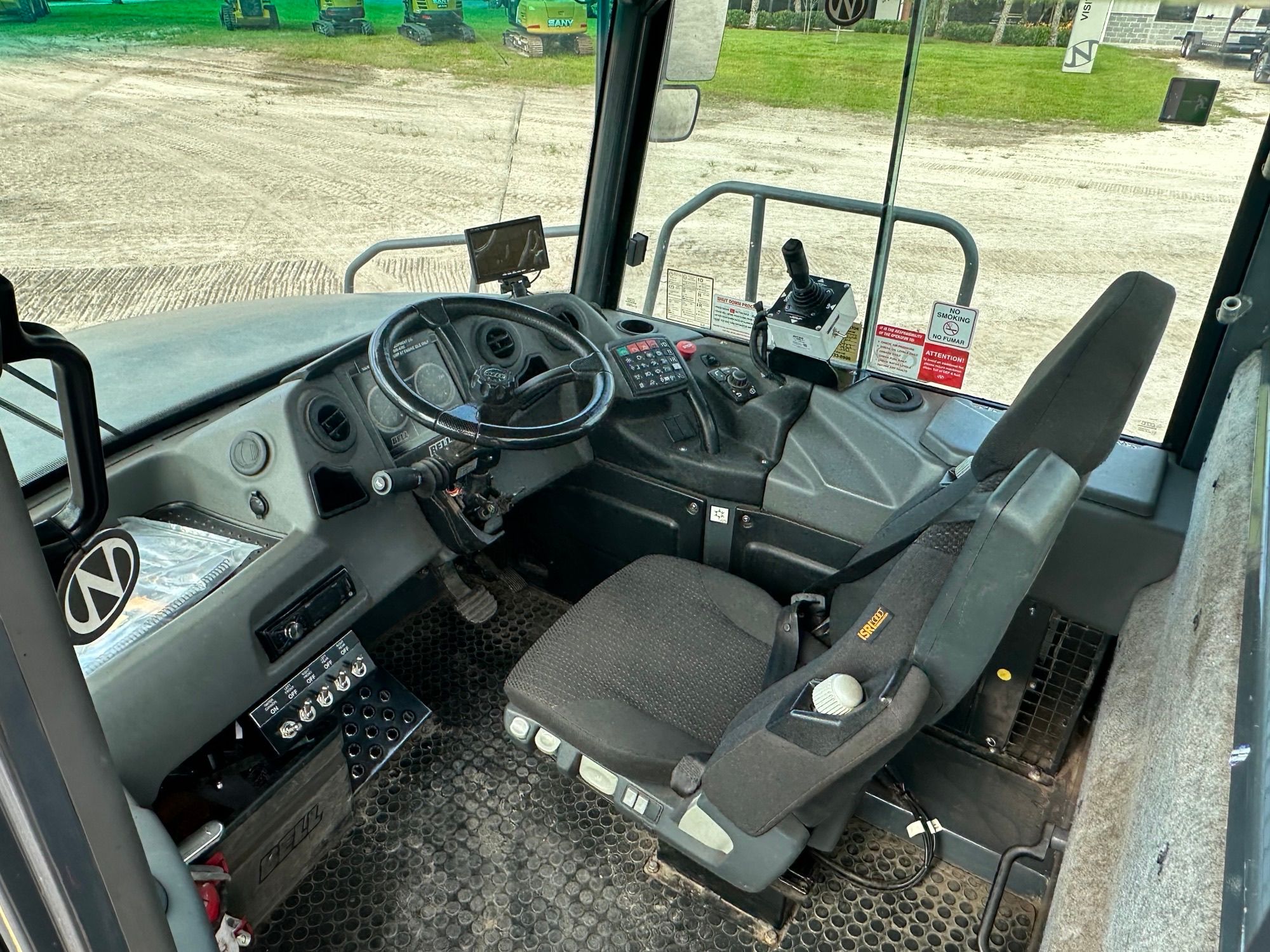 2019 BELL B25E Photo 13 Thumbnail