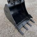 30" EXCAVATOR DIGGING BUCKET 50MM PIN Photo 2 Thumbnail