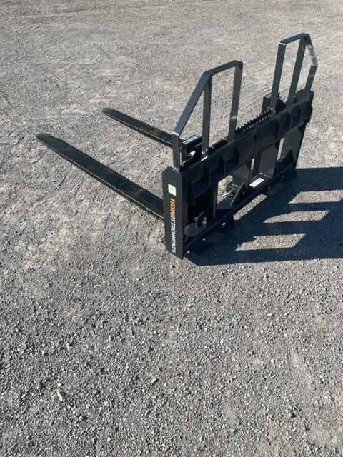 72" SKID STEER FORKS Photo 3 Thumbnail