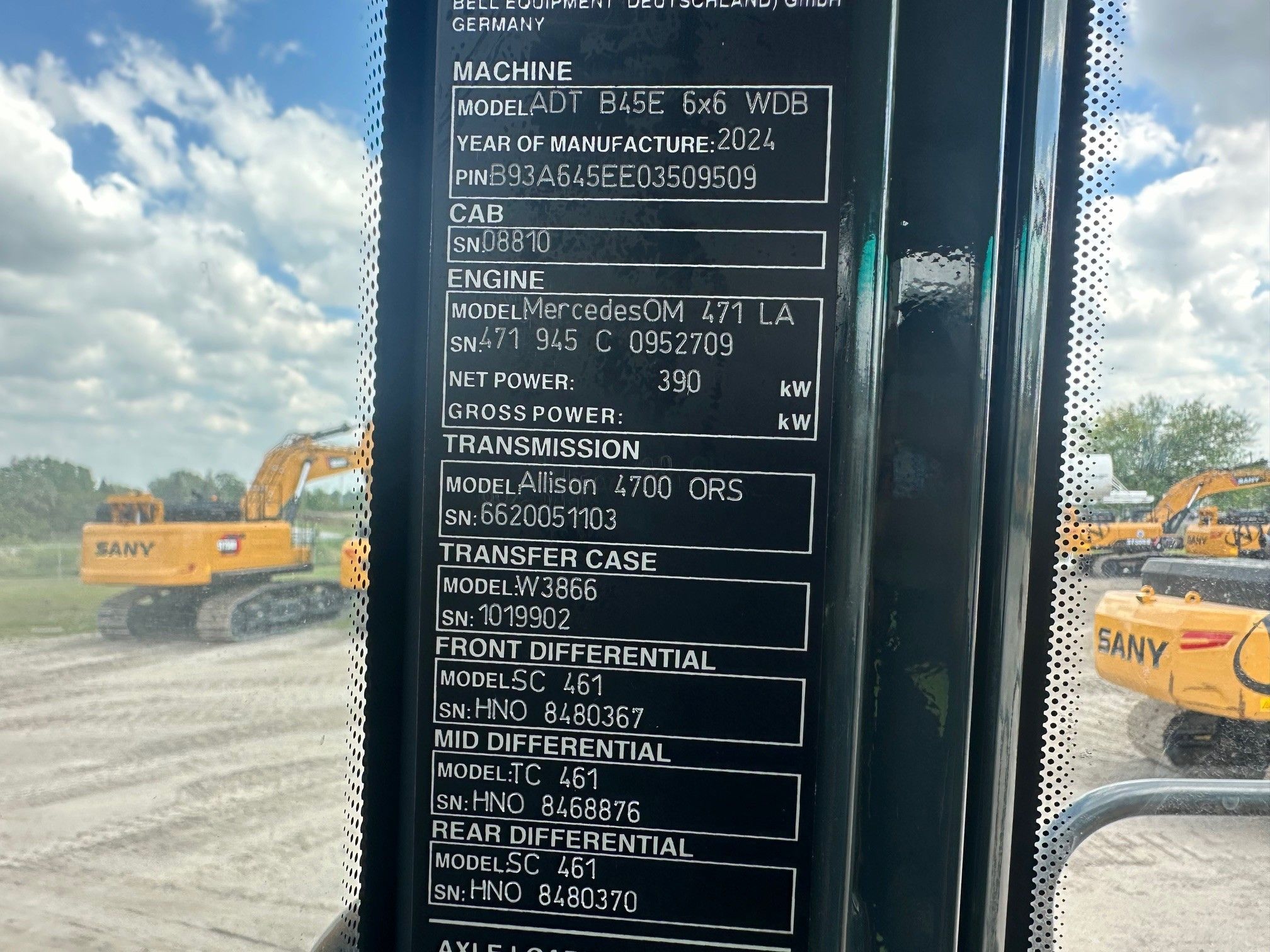 2025 BELL B45E Photo 10 Thumbnail