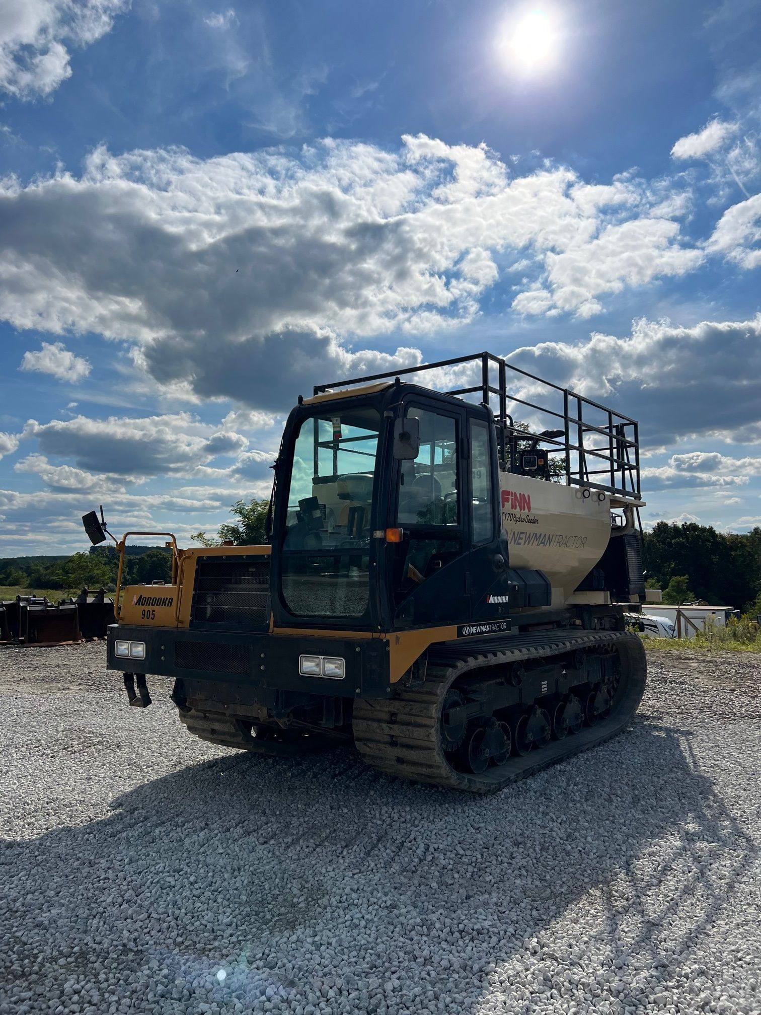 2014 MOROOKA MST 2200VD Photo 1 Thumbnail