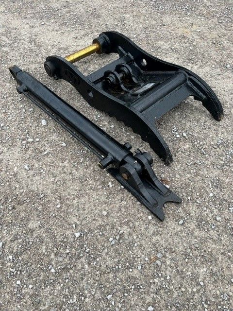 THUMB FOR SY35U (NO QUICK COUPLER) Photo 4 Thumbnail