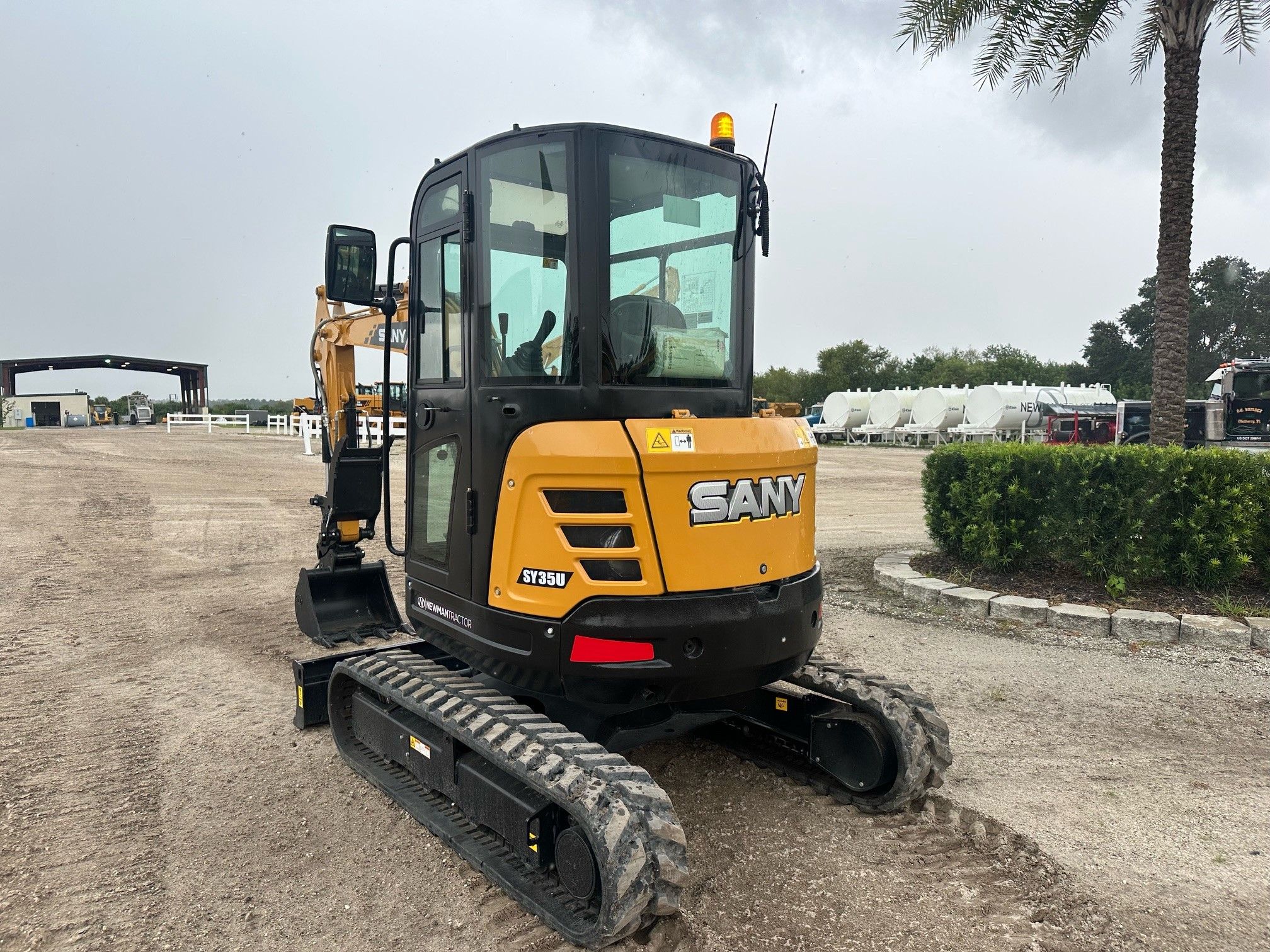 2023 SANY SY35U-CAB Photo 3 Thumbnail