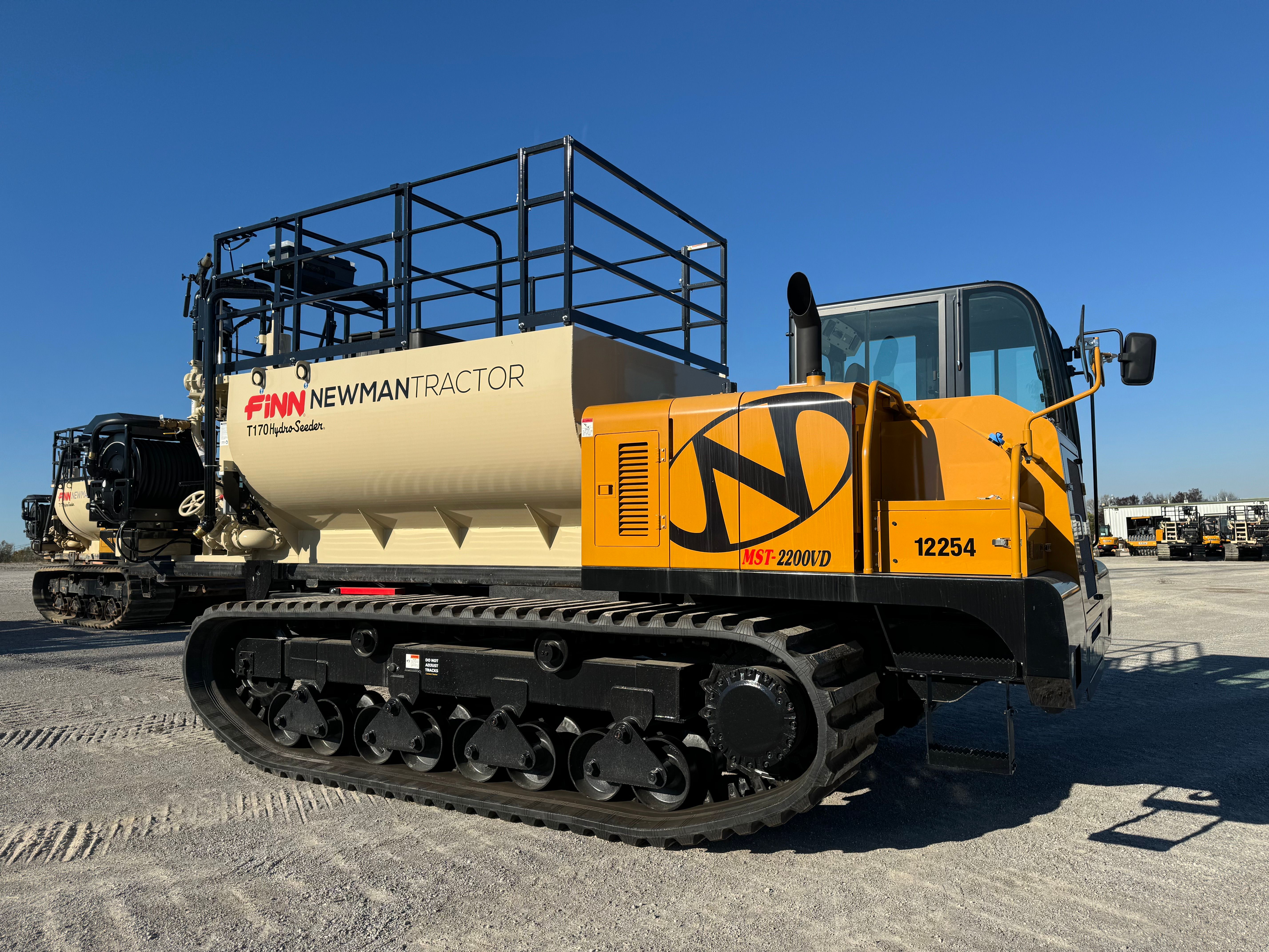 2024 MOROOKA MST 2200VD Photo 6 Thumbnail