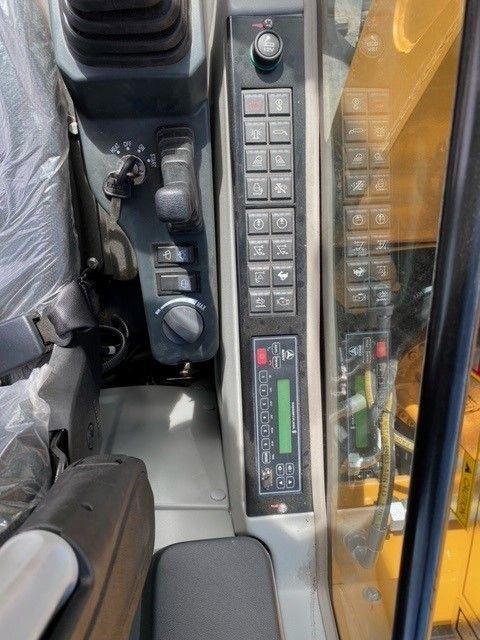 2023 SANY SY155U Photo 7 Thumbnail