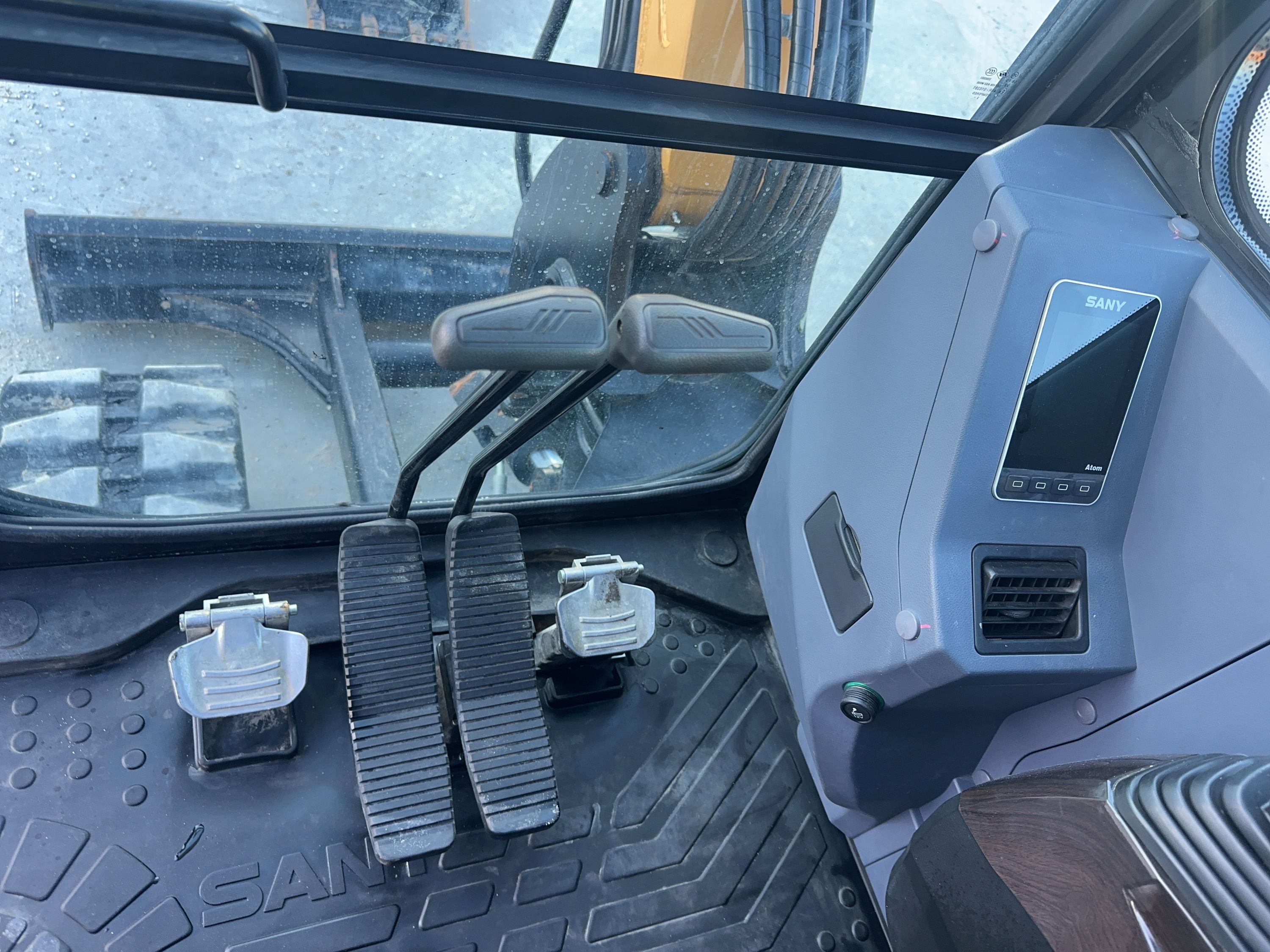 2023 SANY SY60C Photo 17 Thumbnail