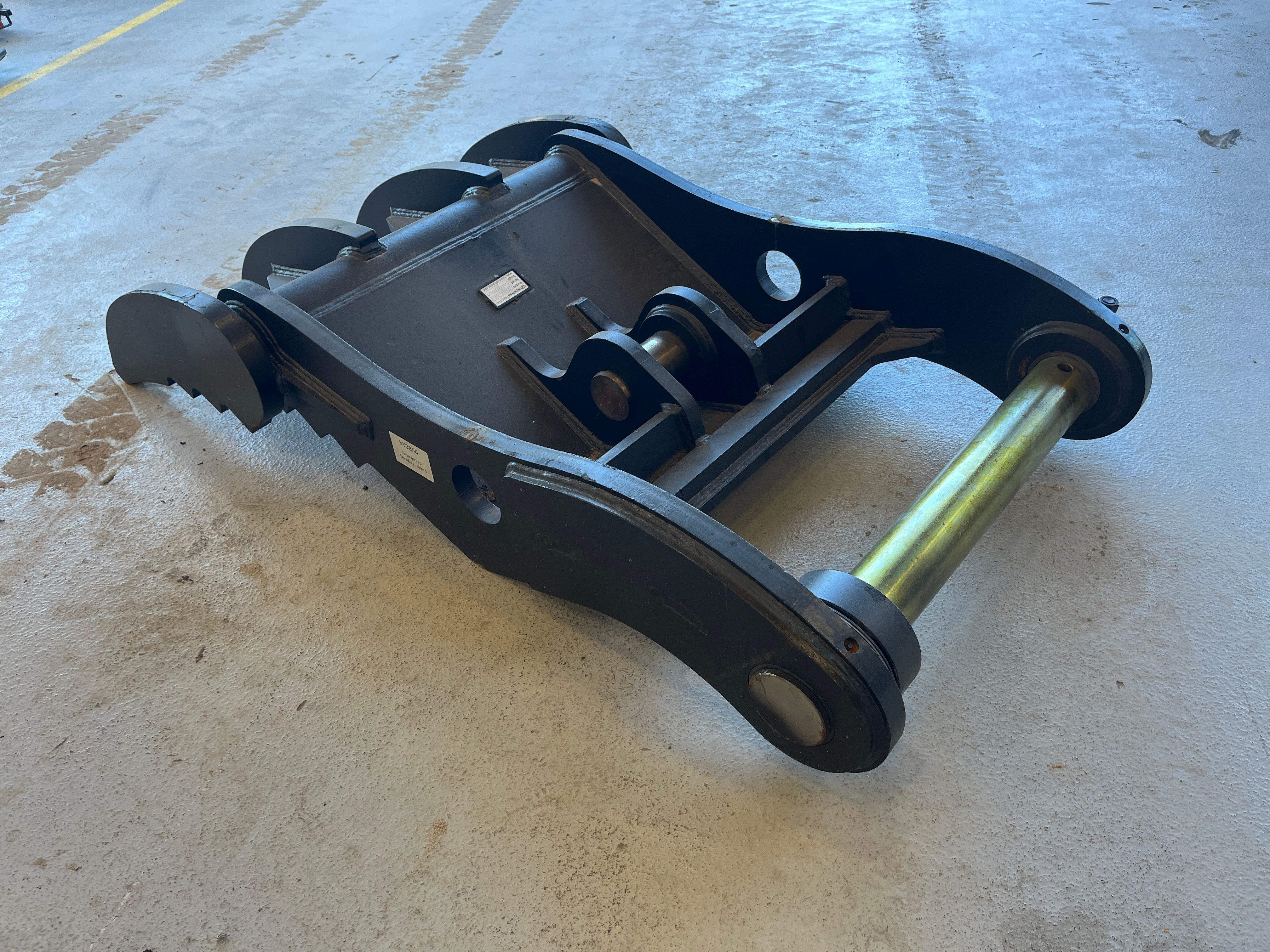 SHORT THUMB FOR SY385C (NO CPLR) Photo 2 Thumbnail