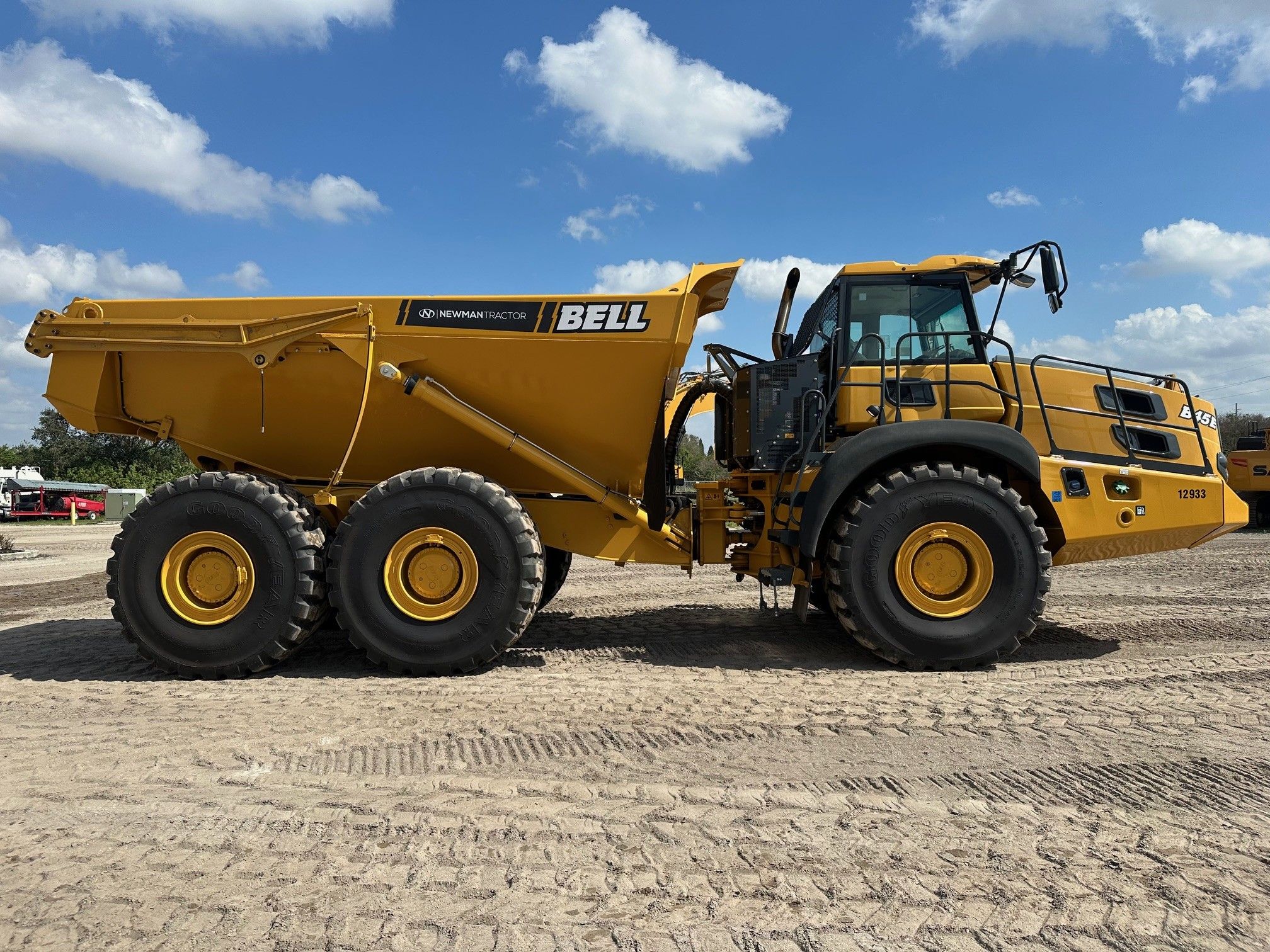 2025 BELL B45E Photo 5 Thumbnail