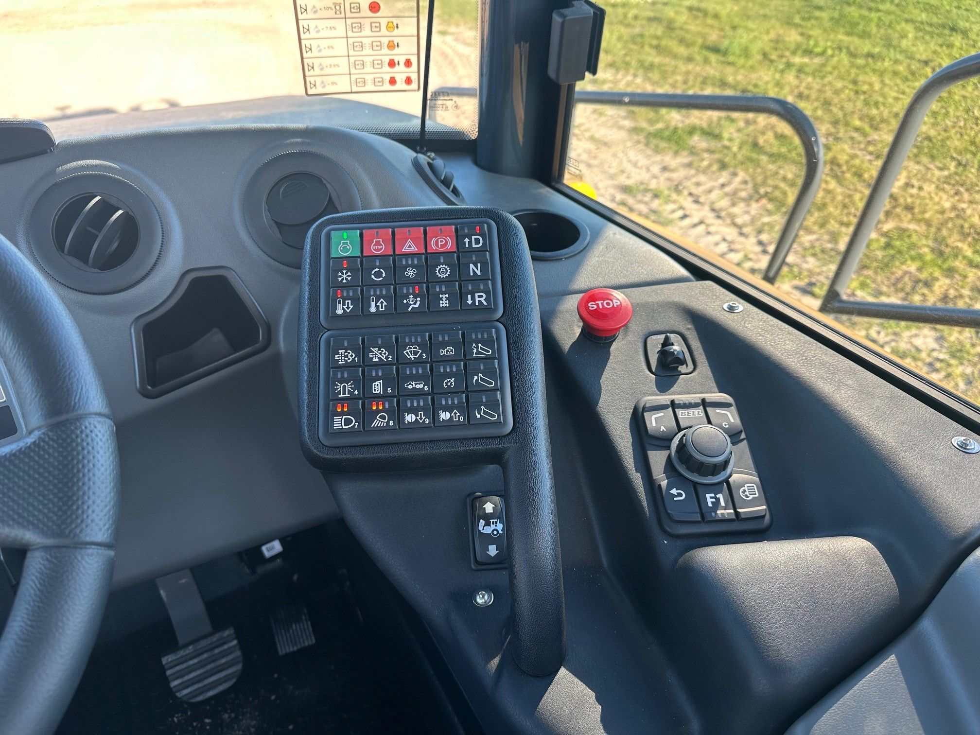 2025 BELL B45E Photo 9 Thumbnail