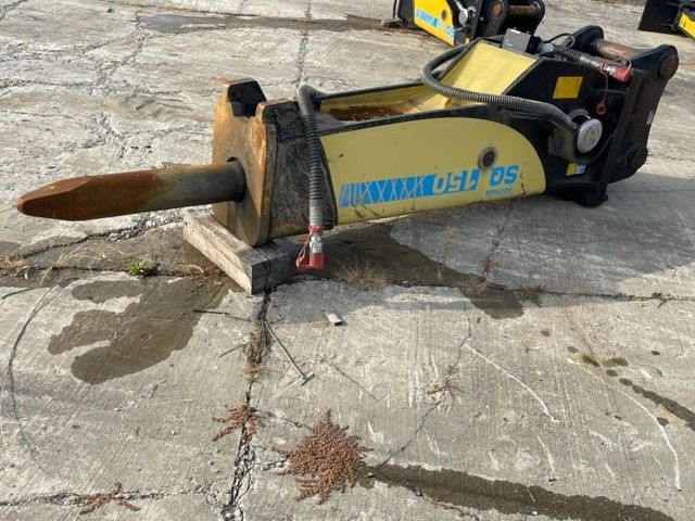 SOOSAN SQ150 HAMMER Photo 2 Thumbnail