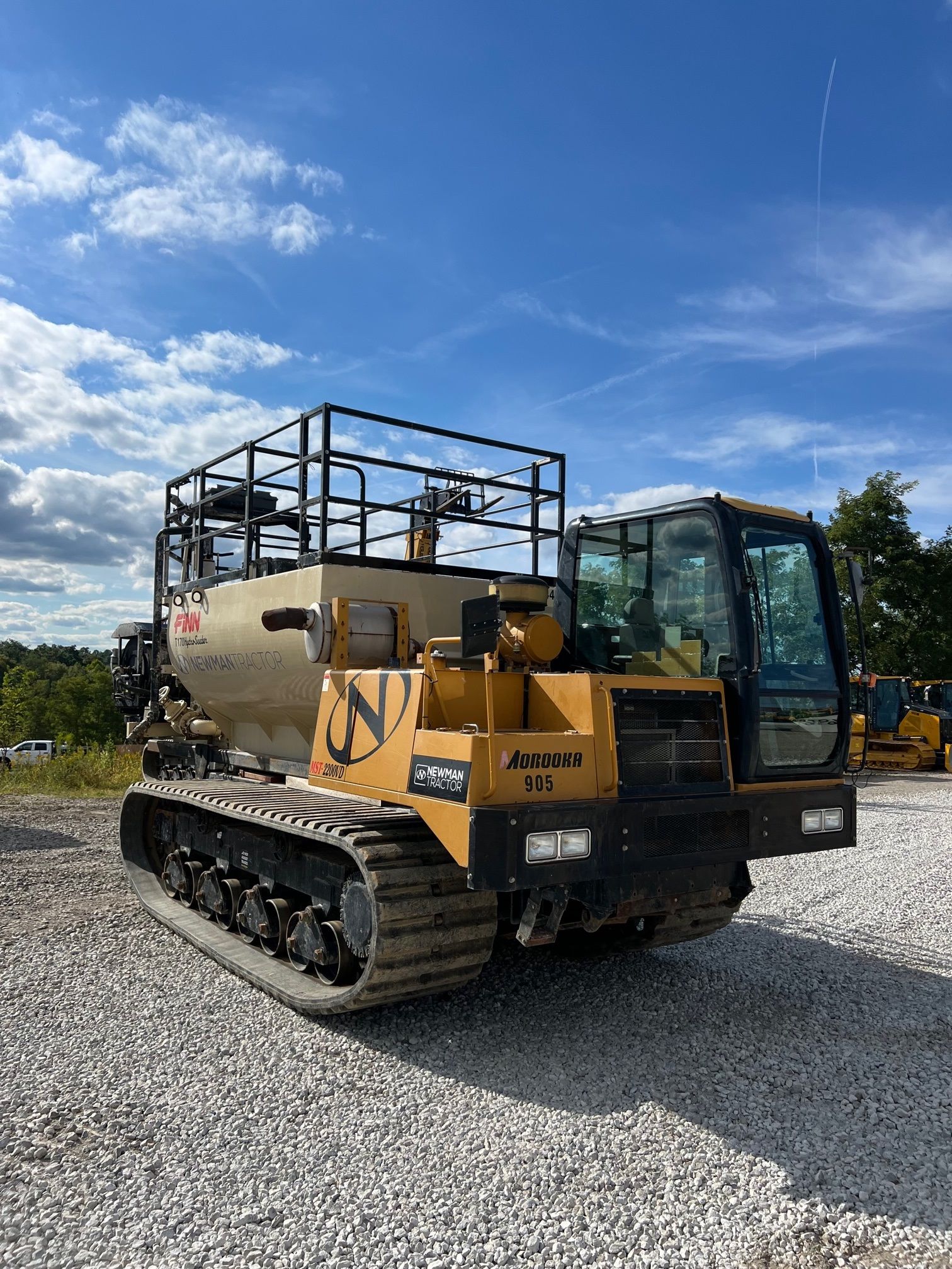 2014 MOROOKA MST 2200VD Photo 4 Thumbnail