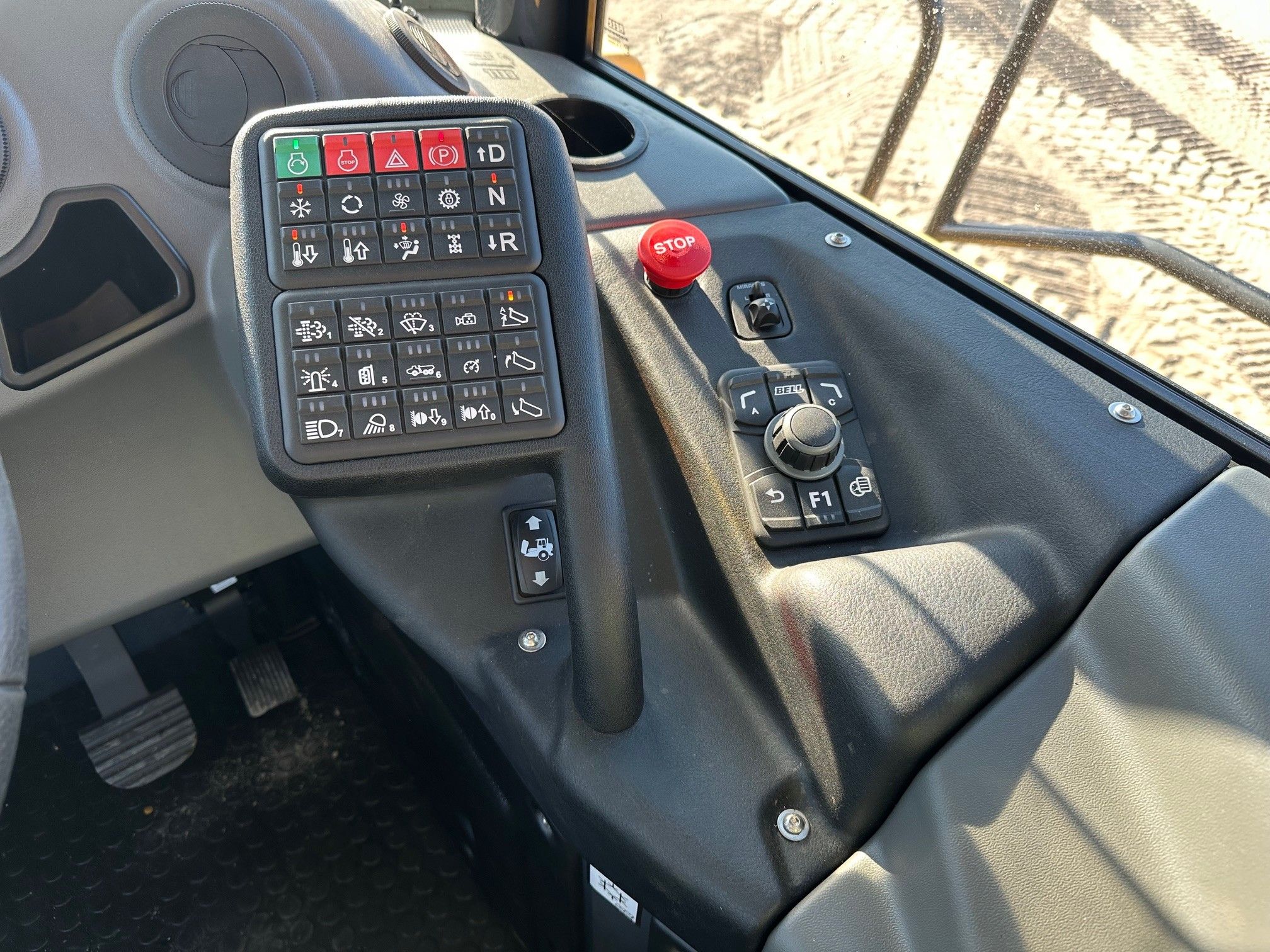 2025 BELL B45E Photo 9 Thumbnail