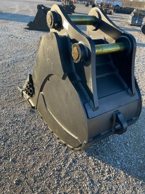 42" BUCKET FOR SY500H Photo 3 Thumbnail