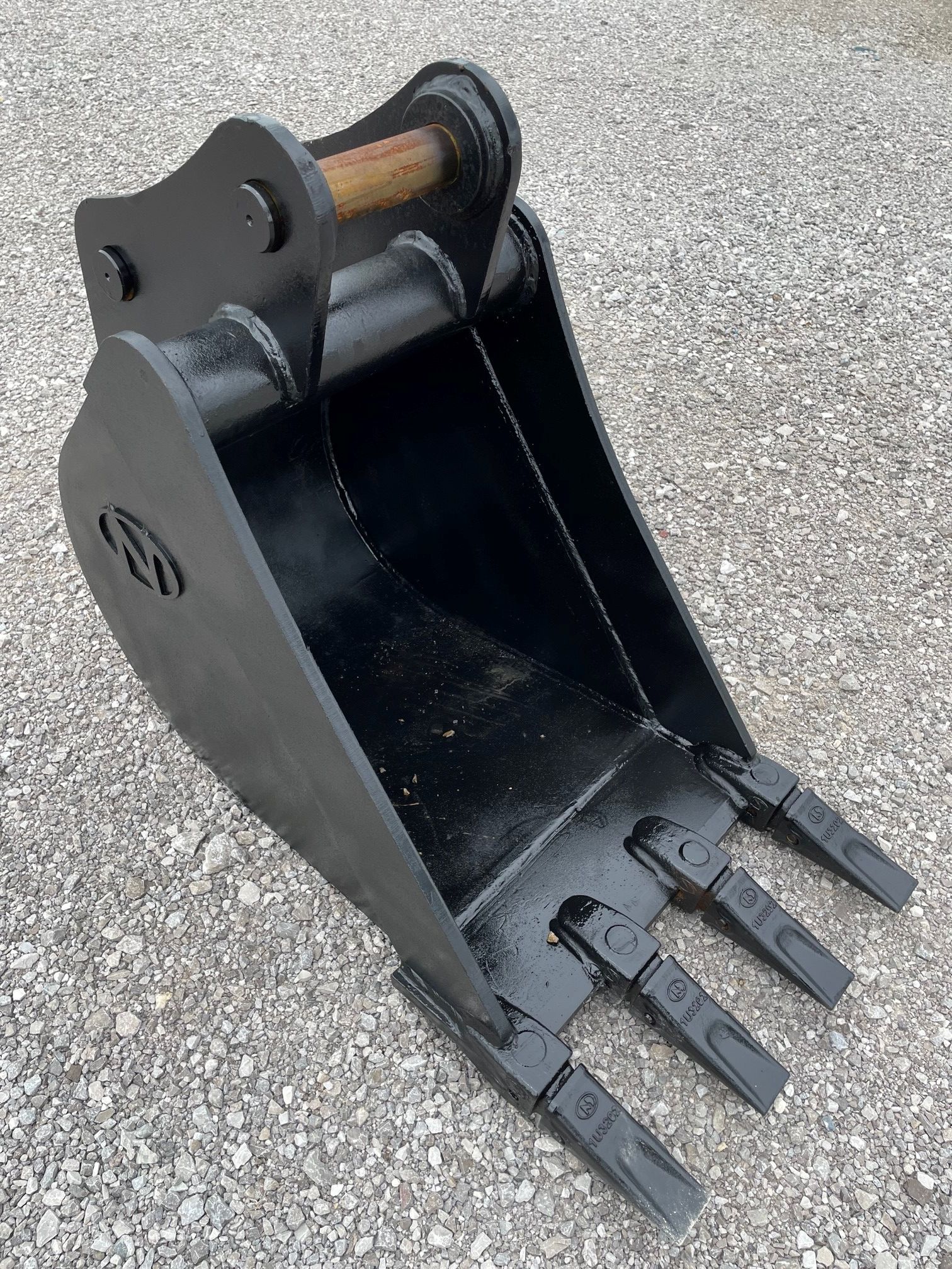 18" BUCKET FOR SY50U Photo 5 Thumbnail