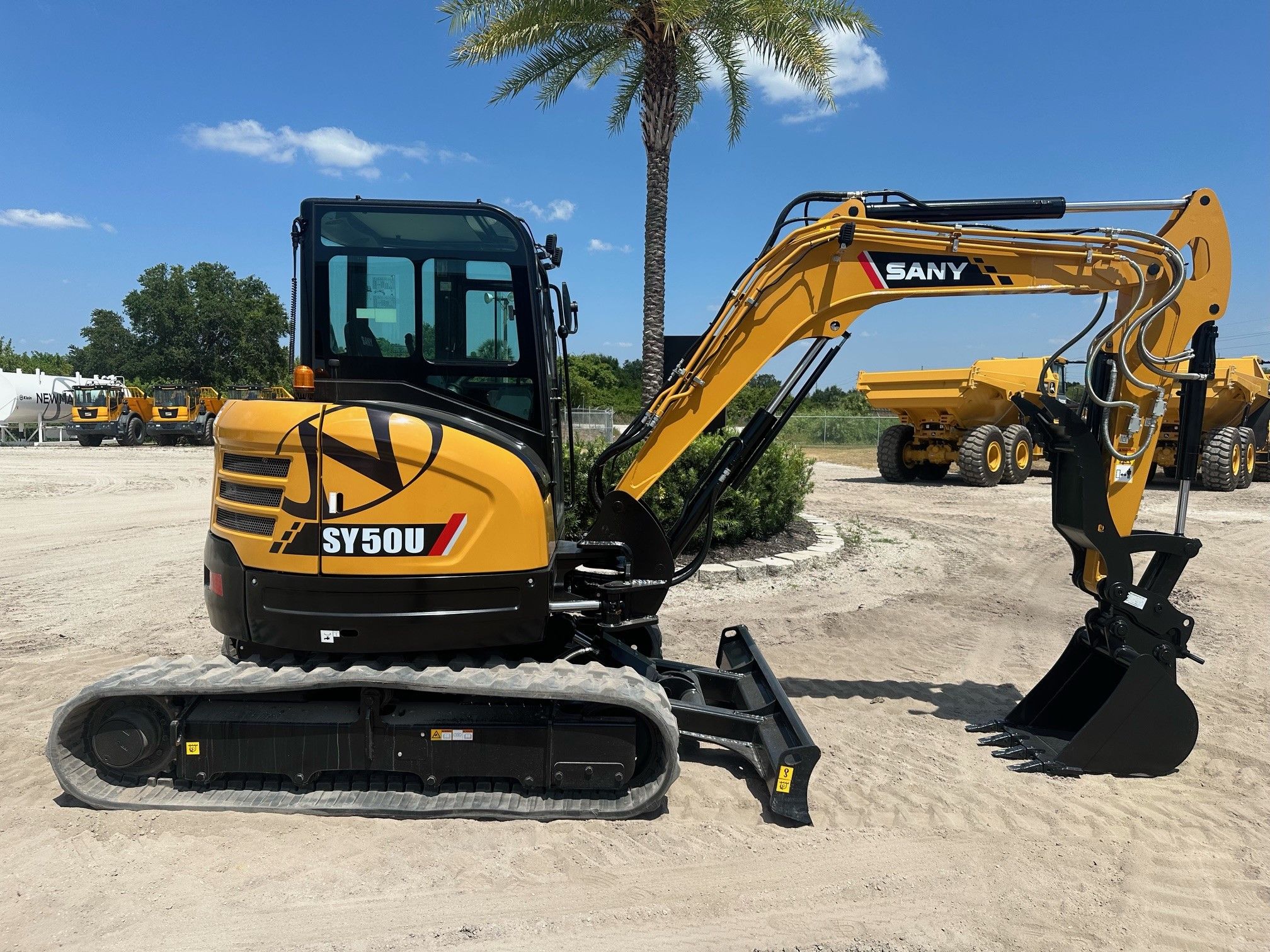 2023 SANY SY50U Photo 5 Thumbnail