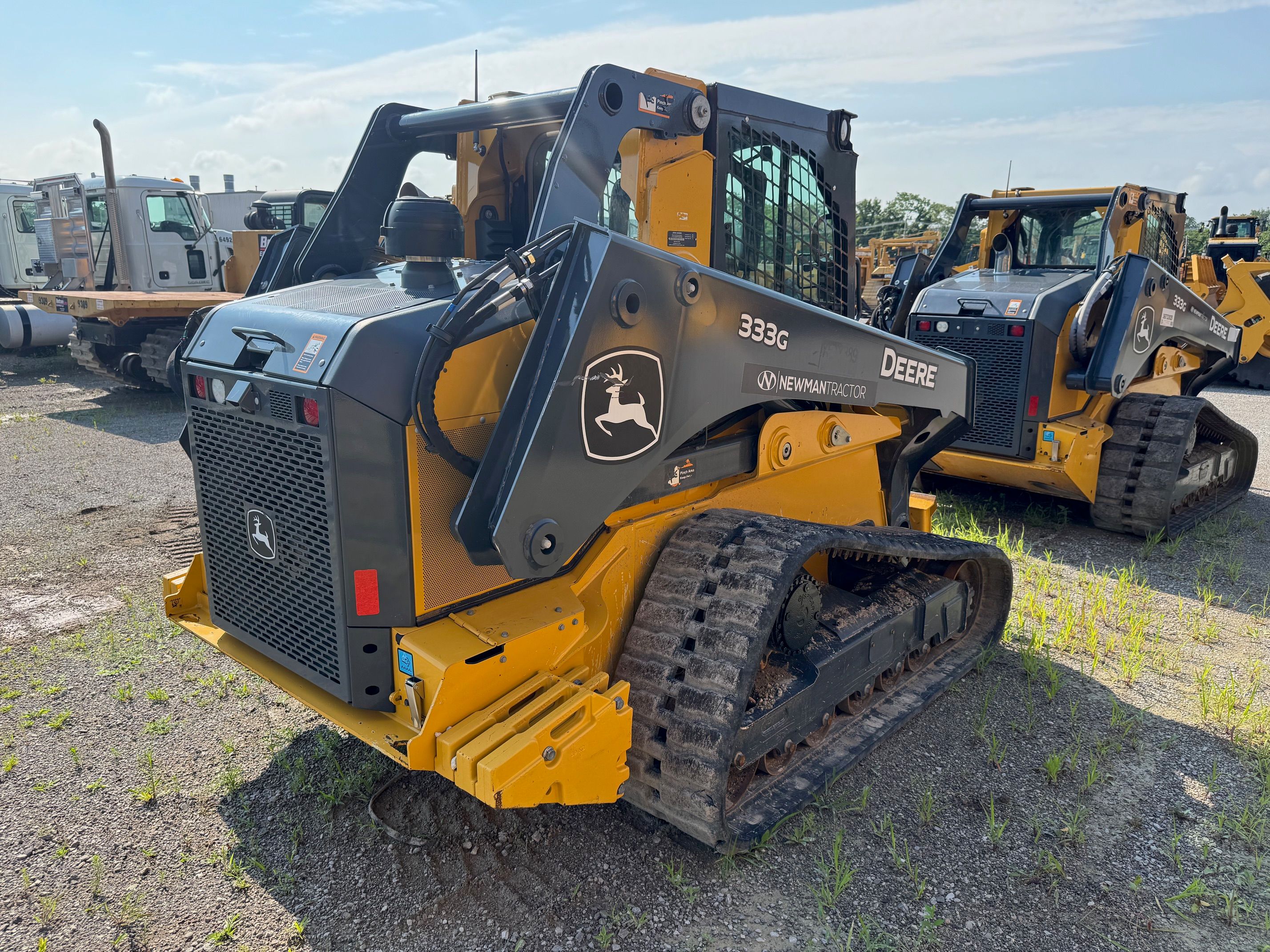 2024 JOHN DEERE 333G Photo 3 Thumbnail