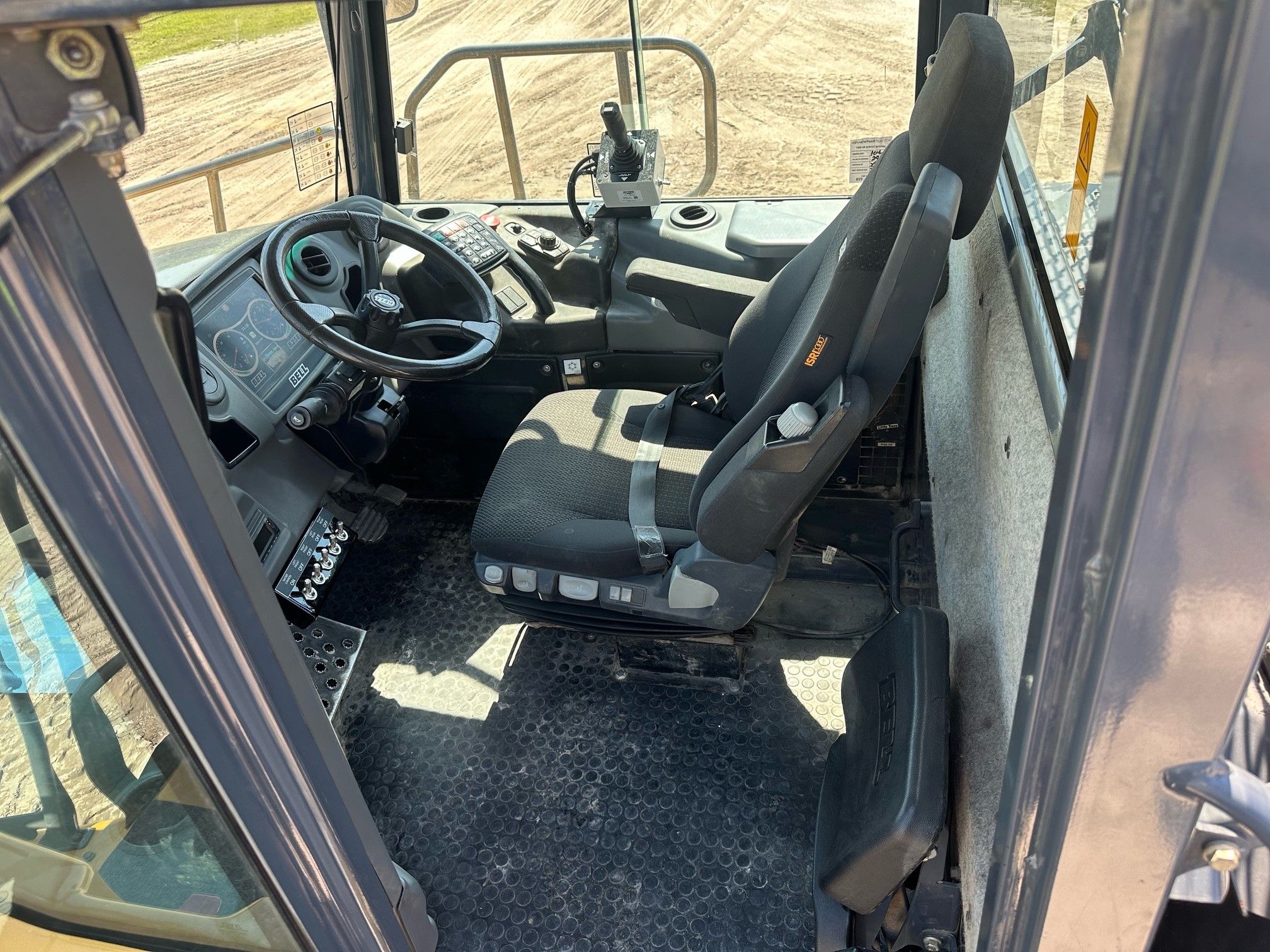 2019 BELL B25E Photo 7 Thumbnail