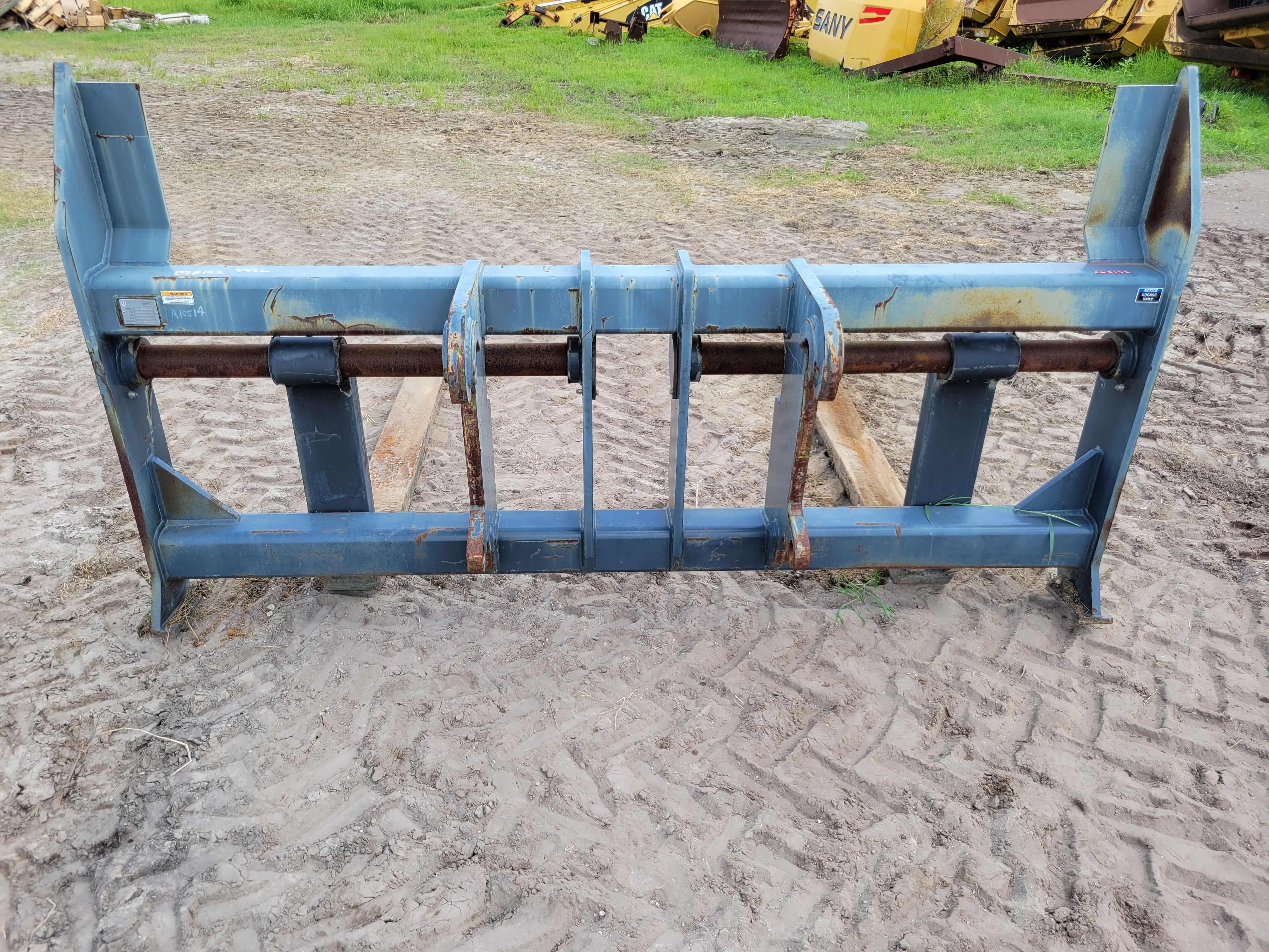 72" JRB Q/C WHEEL LOADER FORKS FOR JOHN DEERE 644K Photo 4 Thumbnail