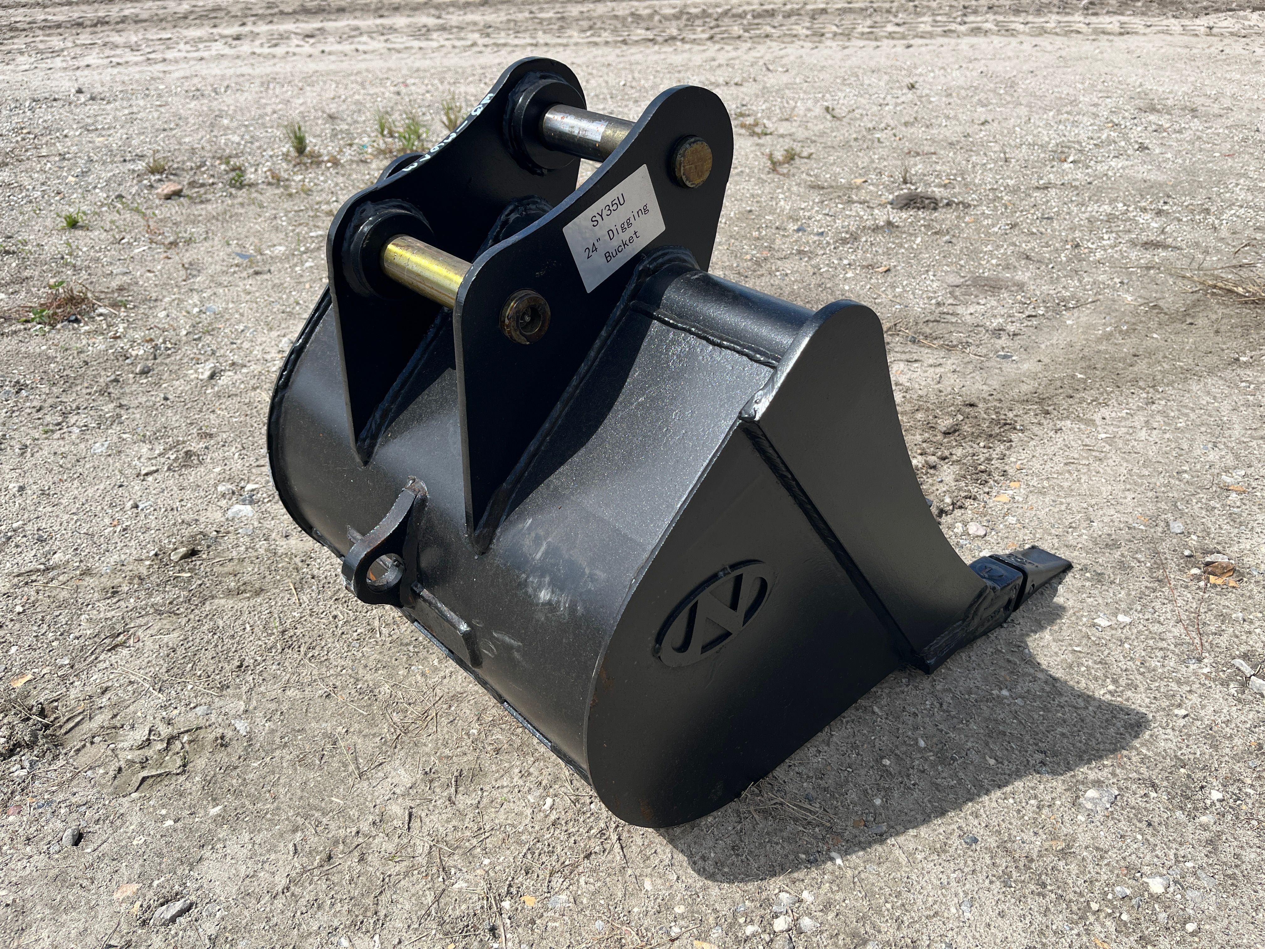 24" BUCKET FOR SY35U Photo 3 Thumbnail