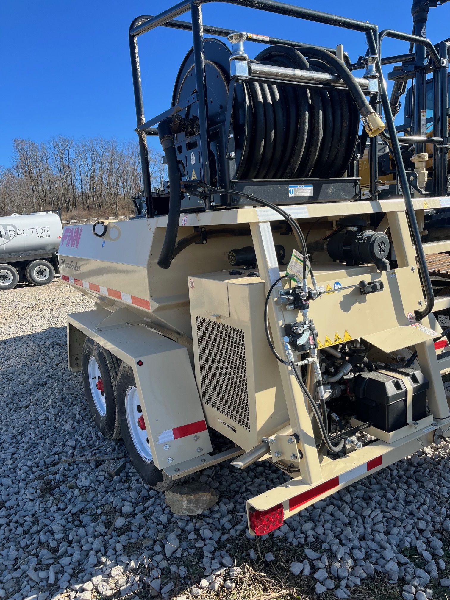 2022 FINN T90T HYDROSEEDER Photo 2 Thumbnail