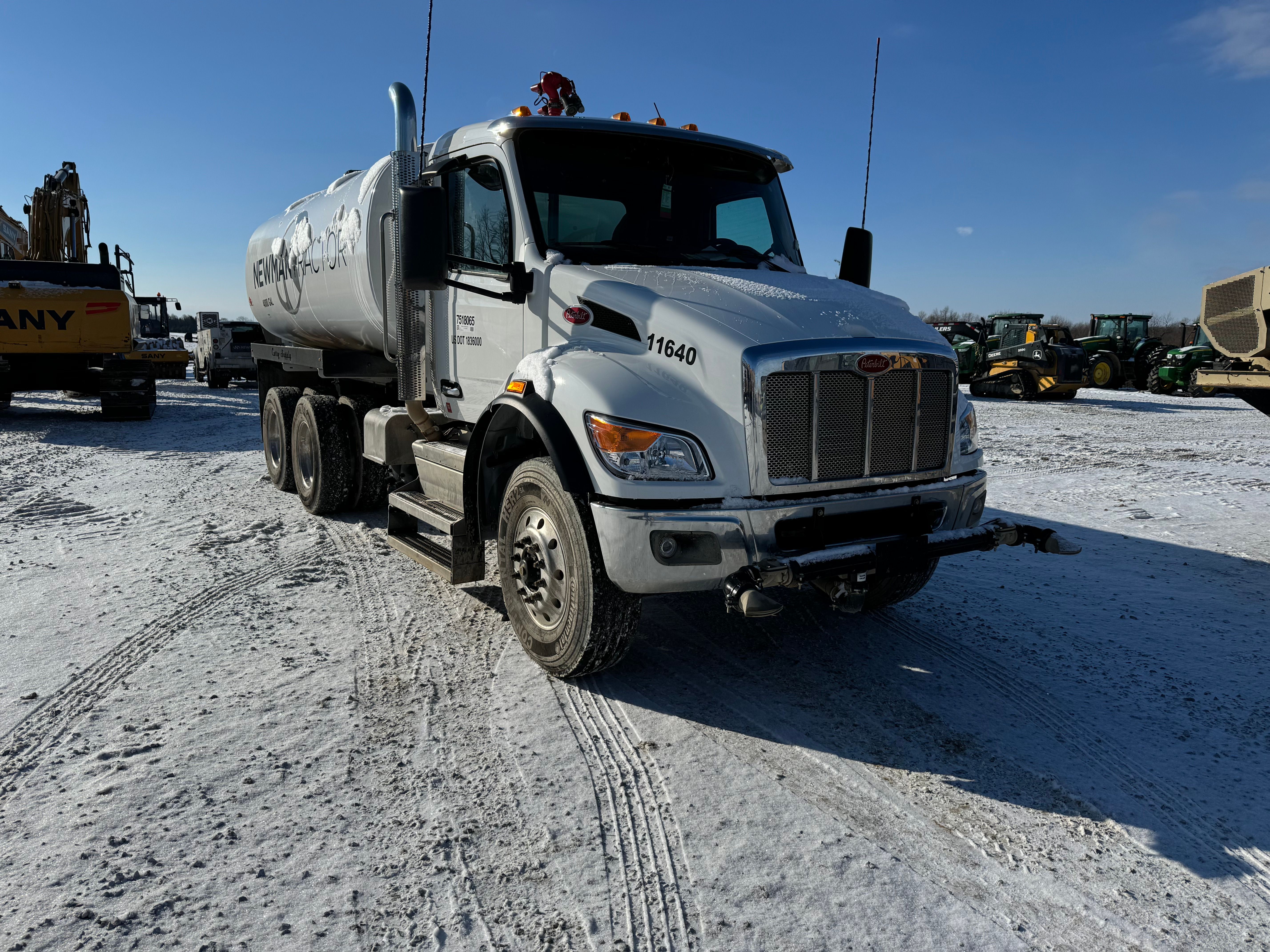 2024 PETERBILT 548 WATER Photo 2 Thumbnail