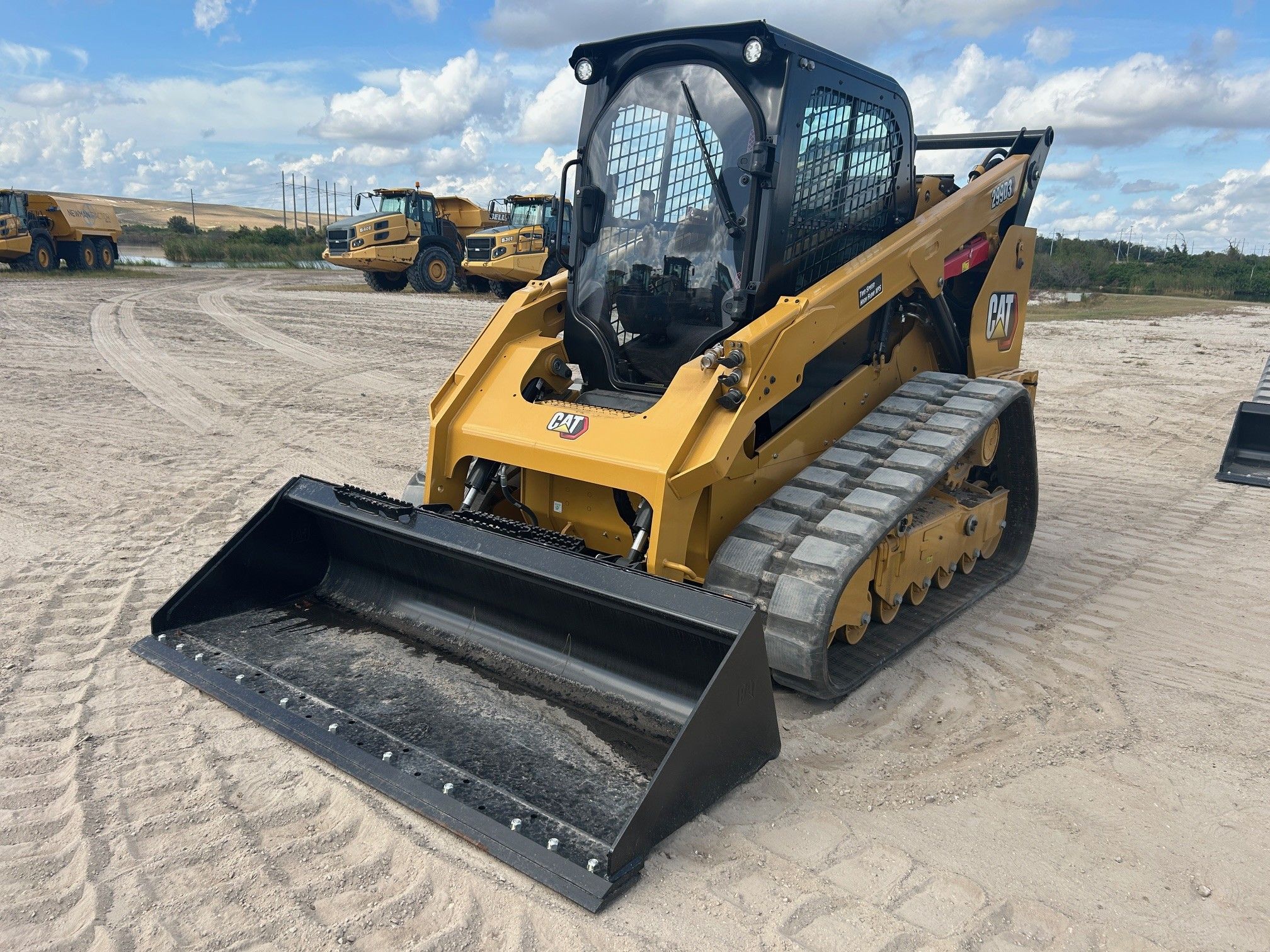 2024 CAT 299D3 Photo 1 Thumbnail