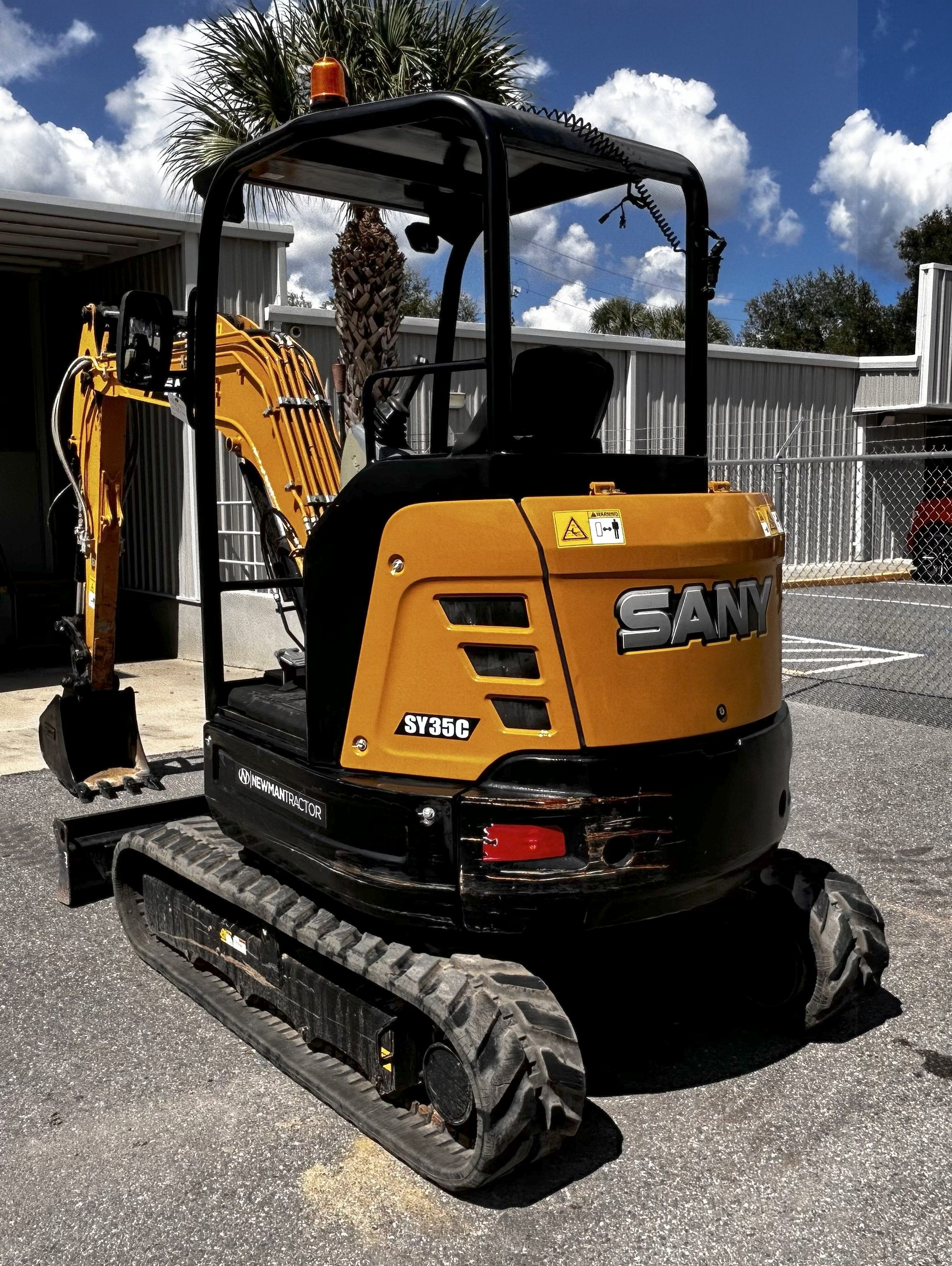 2023 SANY SY35C-CAN Photo 3 Thumbnail