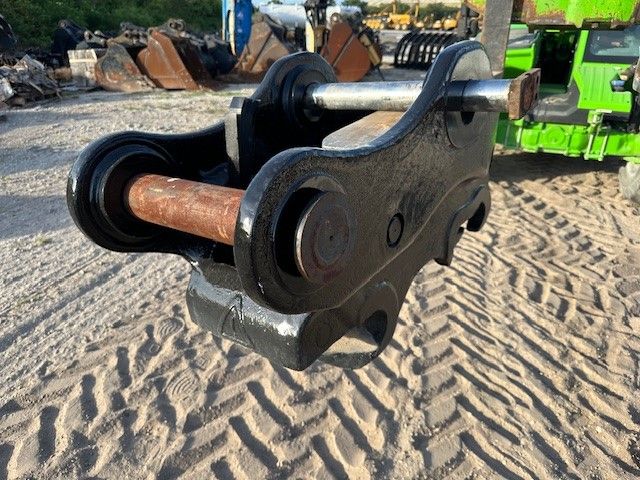 QUICK COUPLER FOR SY365C Photo 1 Thumbnail