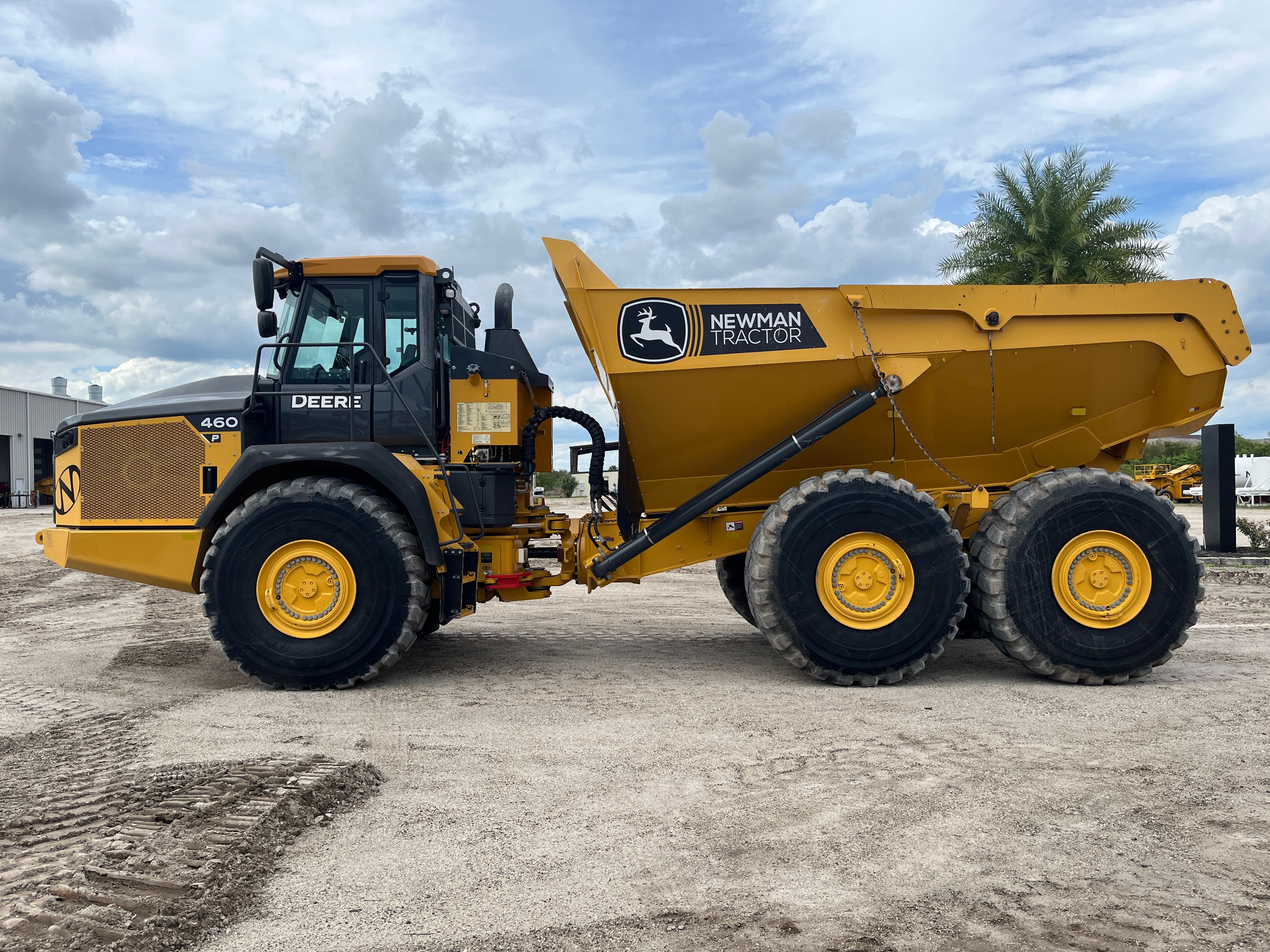 2023 JOHN DEERE 460P Photo 2 Thumbnail