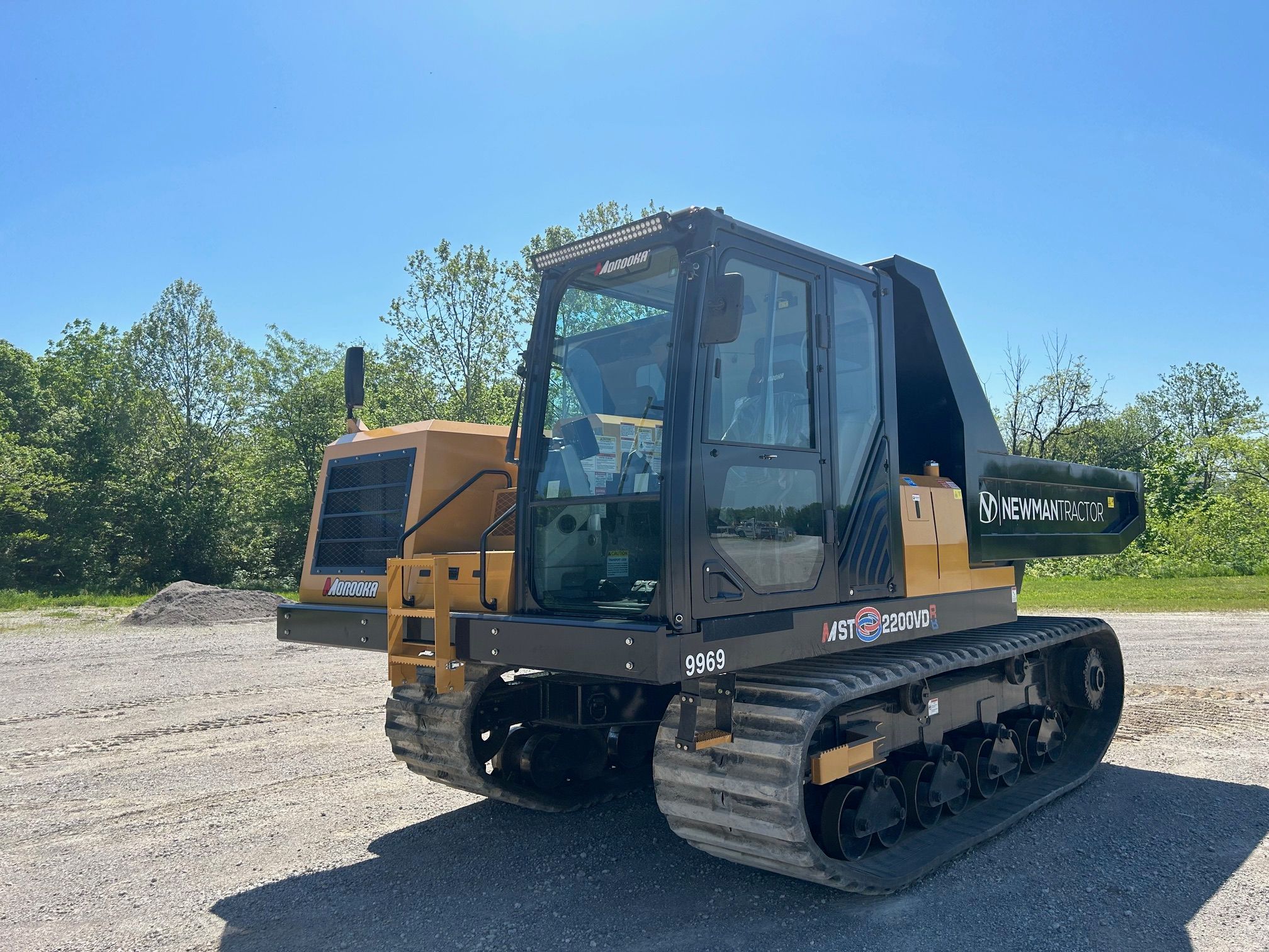 2023 MOROOKA MST 2200VDR Photo 1 Thumbnail