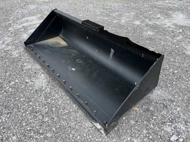 84" SKID STEER BUCKET BOE Photo 1