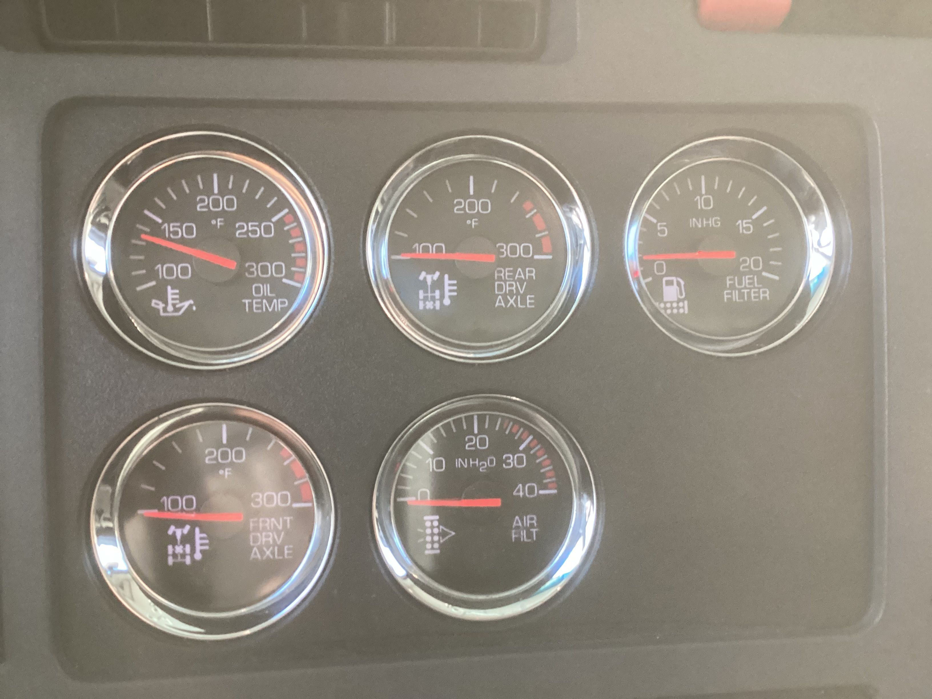 2024 KENWORTH T880 DUMP Photo 10 Thumbnail