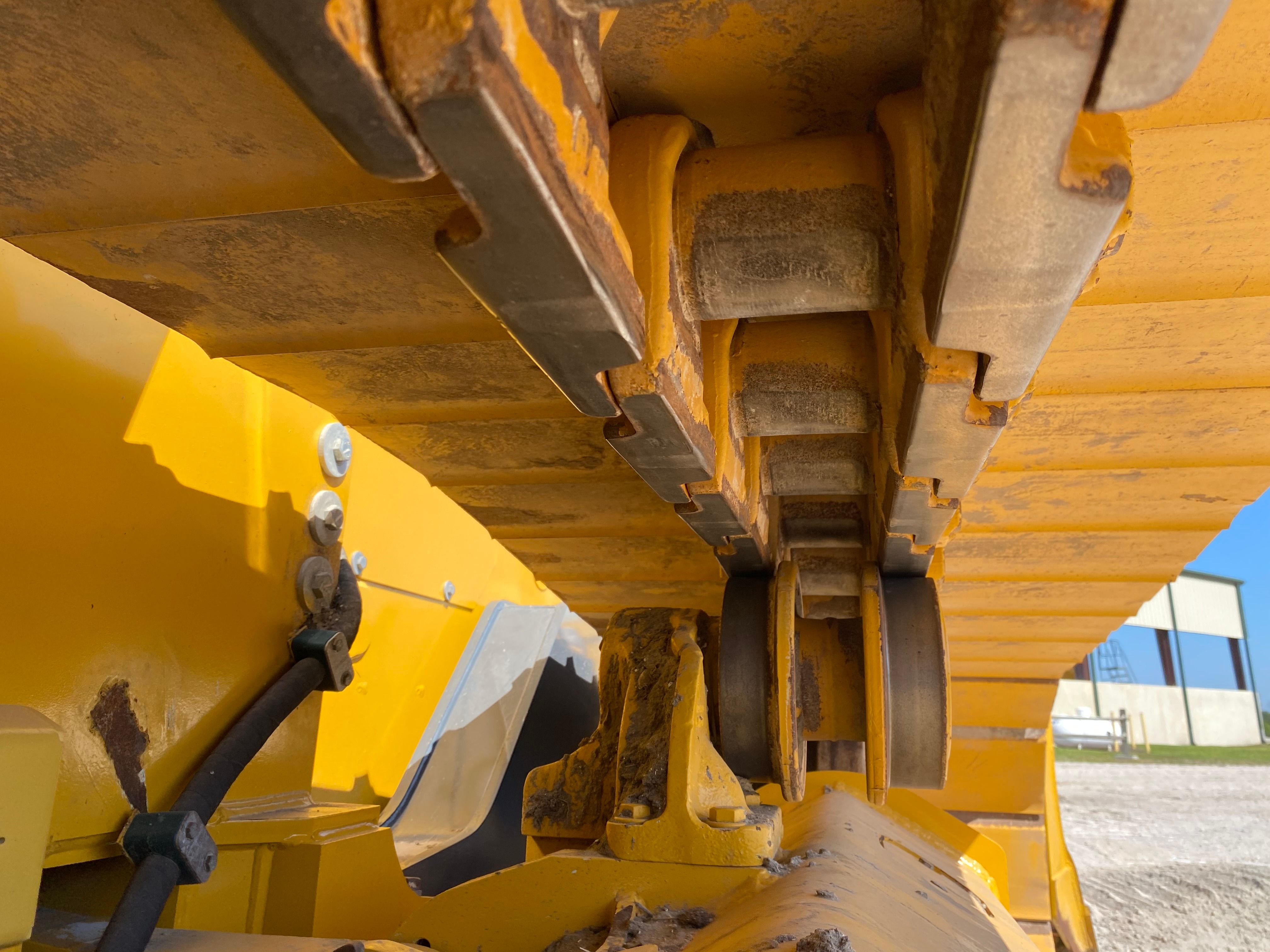 2022 JOHN DEERE 850L LGP Photo 8 Thumbnail