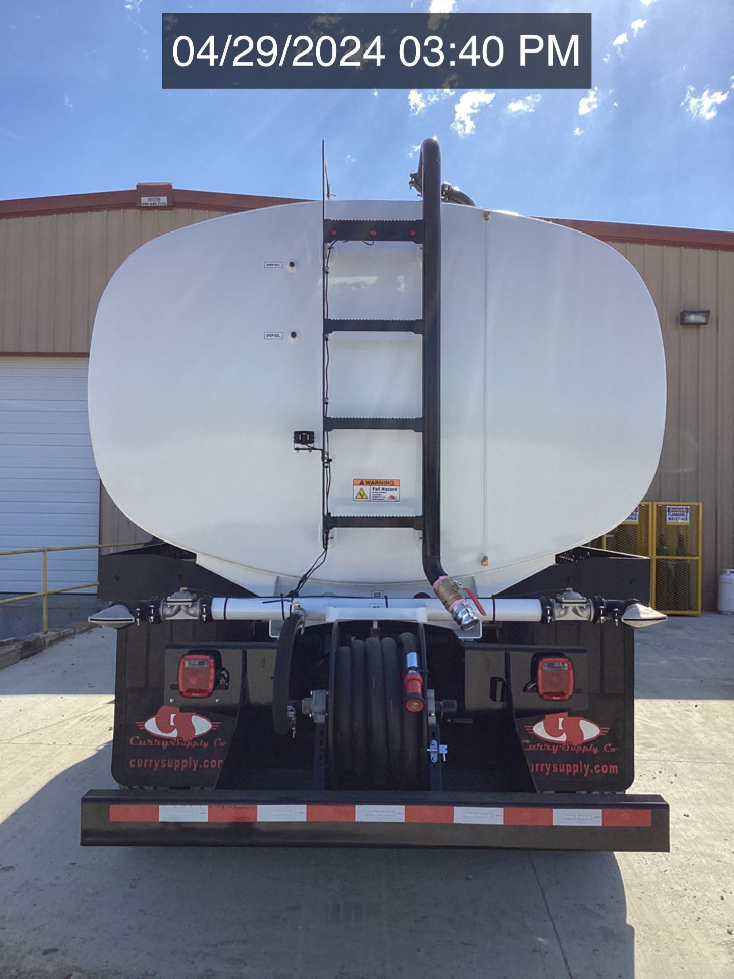 2025 PETERBILT 548 WATER Photo 8 Thumbnail