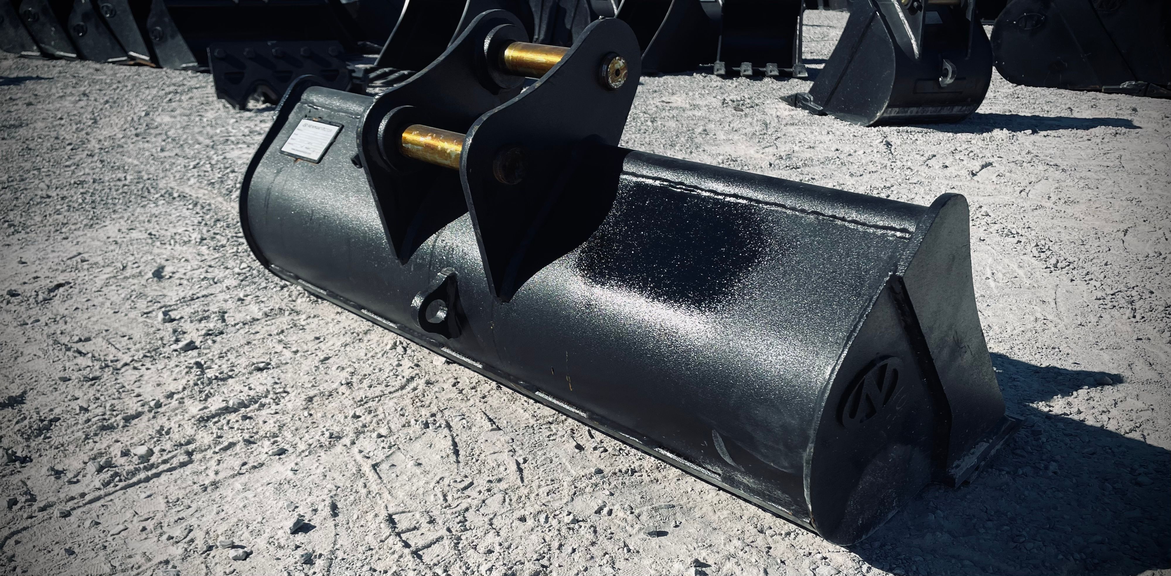 42" EXCAVATOR DITCH CLEANING BUCKET 40MM PIN Photo 3 Thumbnail