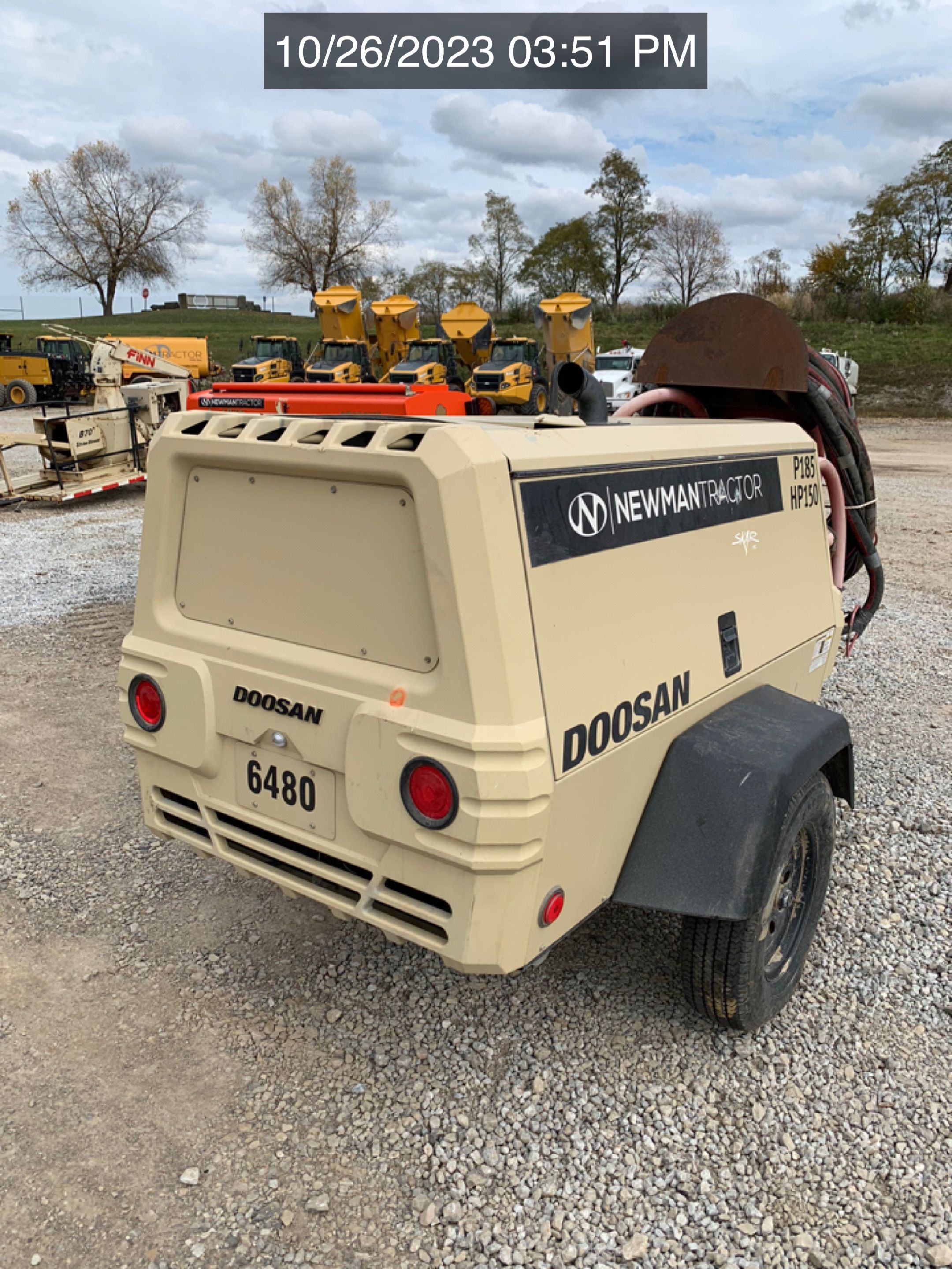 2022 DOOSAN P185 Photo 4 Thumbnail